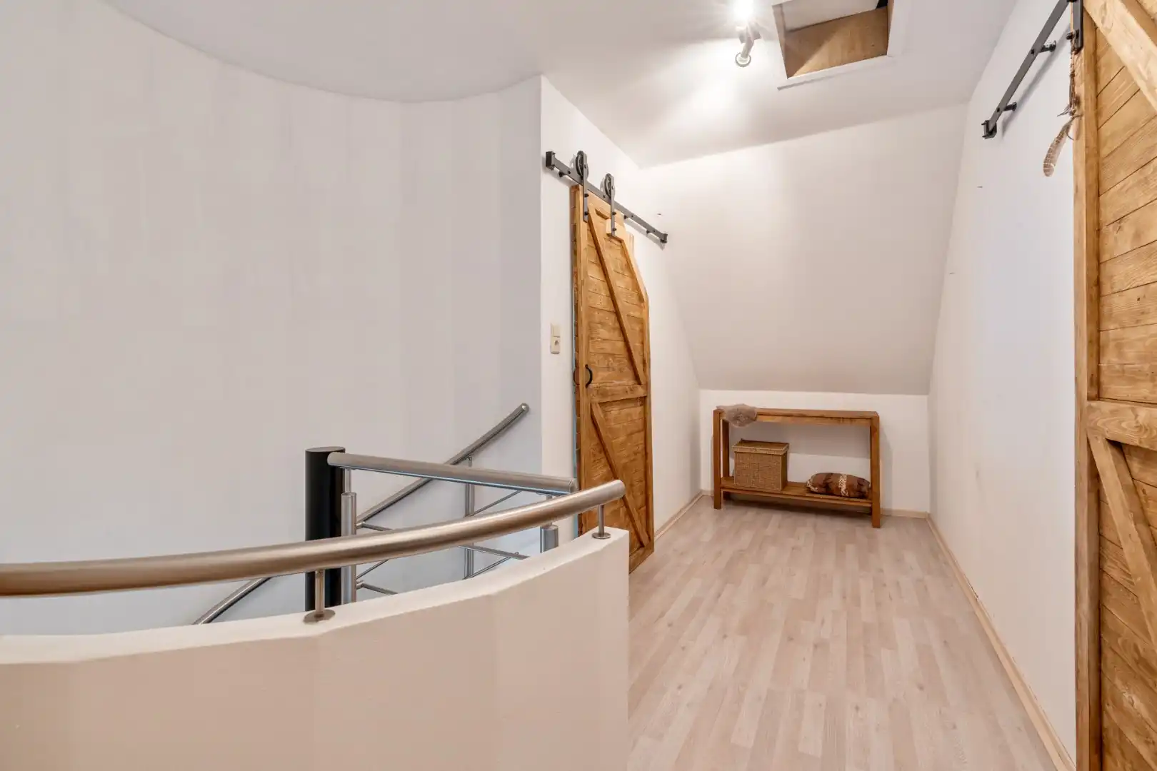Ruime, zeer rustig gelegen woning op een perceel 29a90ca te Molenbeersel - een deelgemeente van Kinrooi!  foto 13