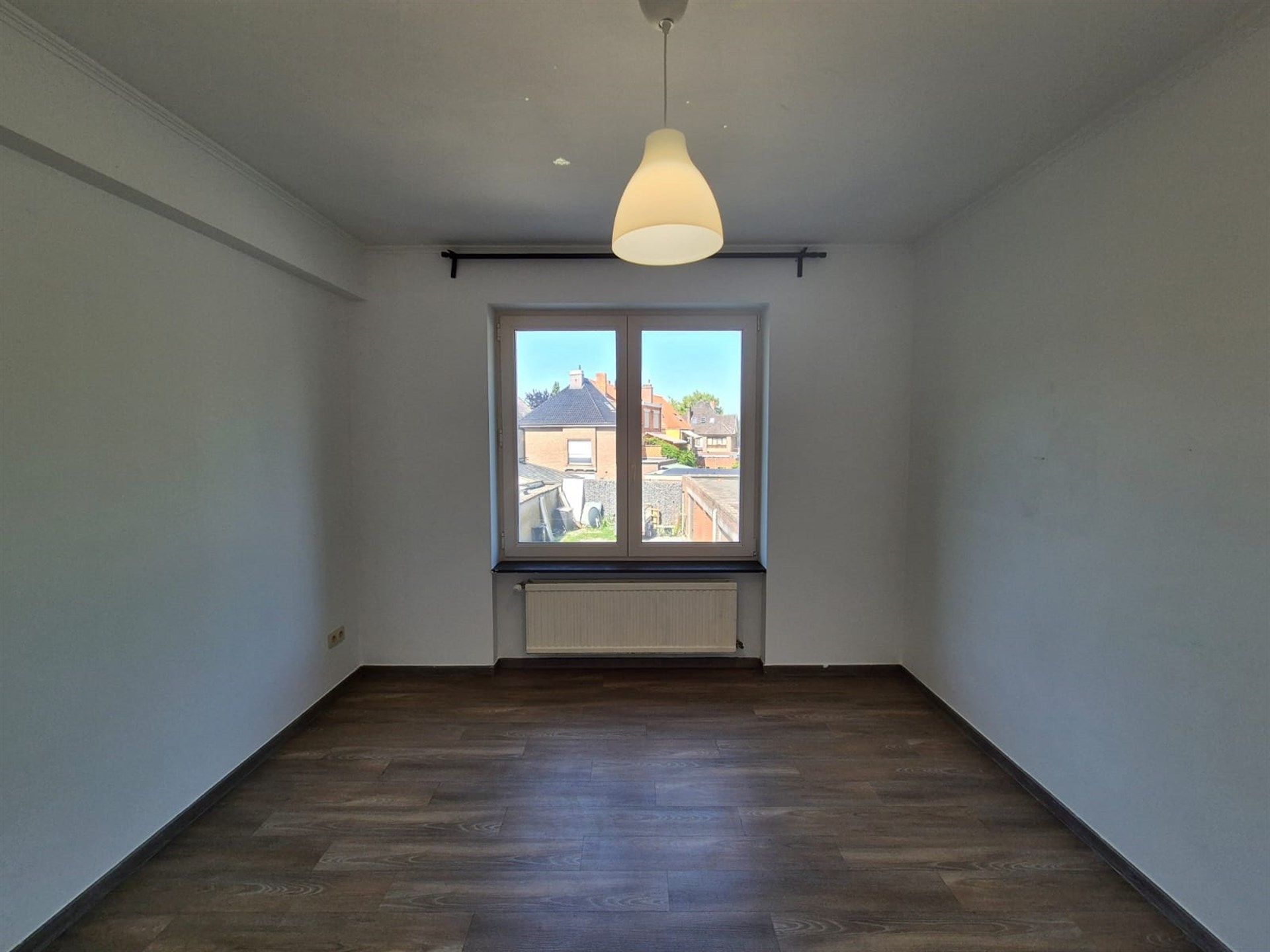 Instapklaar gerenoveerd appartement op gunstige locatie. foto 14