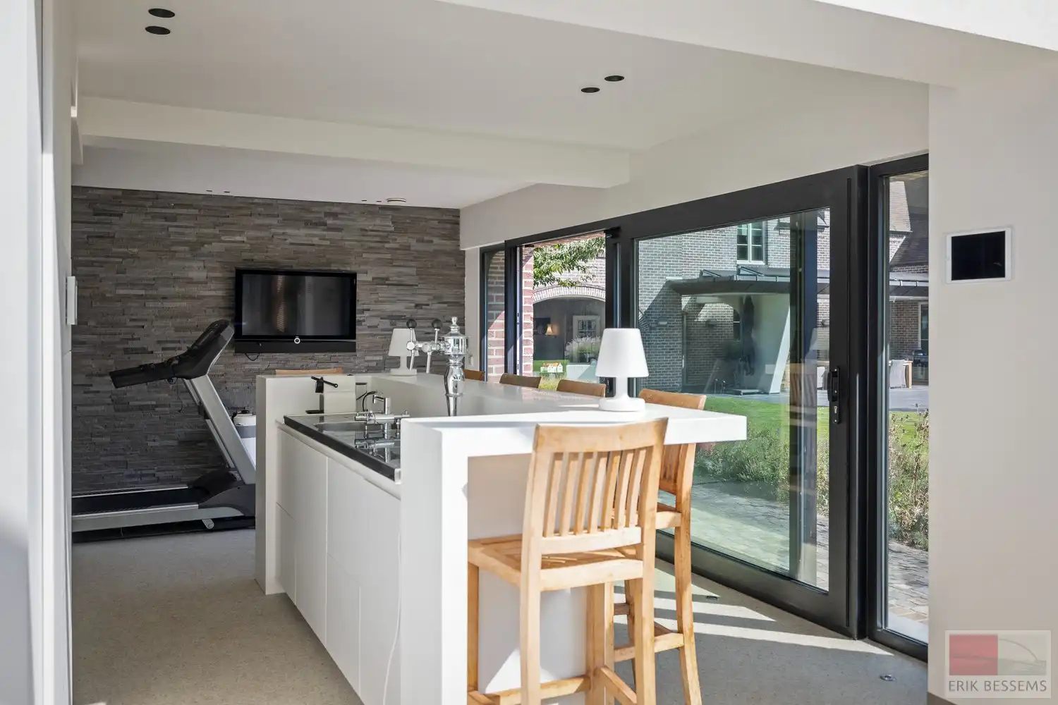 Exclusieve, luxueuze villa op toplocatie nabij Maastricht en de Euregio. foto 66