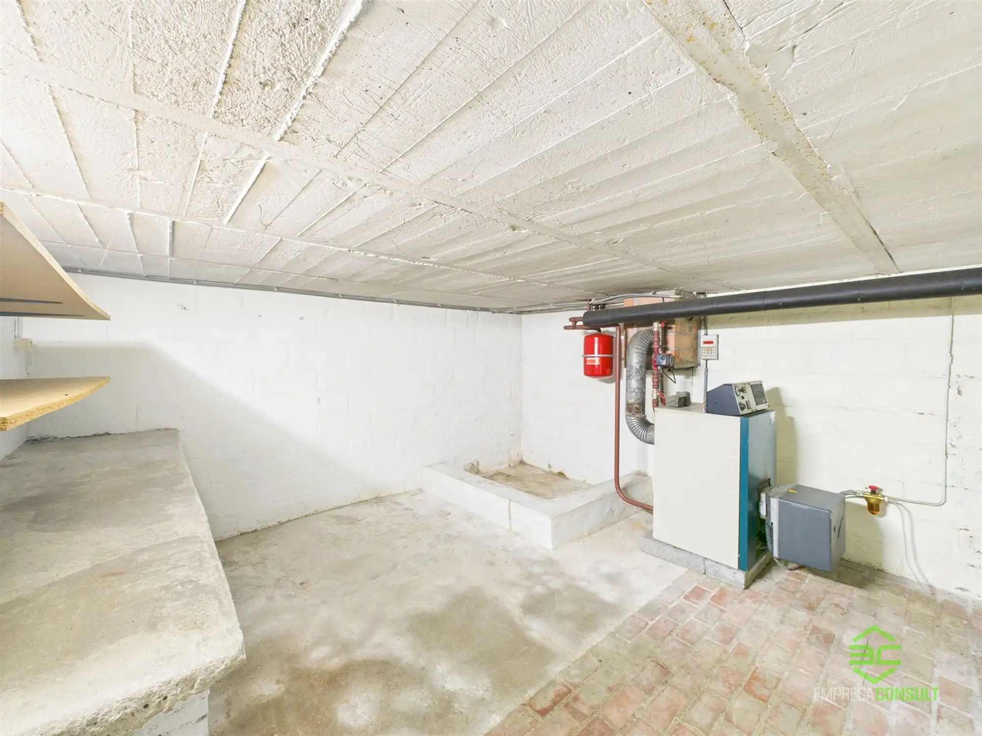 Halfopen woning met 3slpk op 1,5km van de E314! foto 15