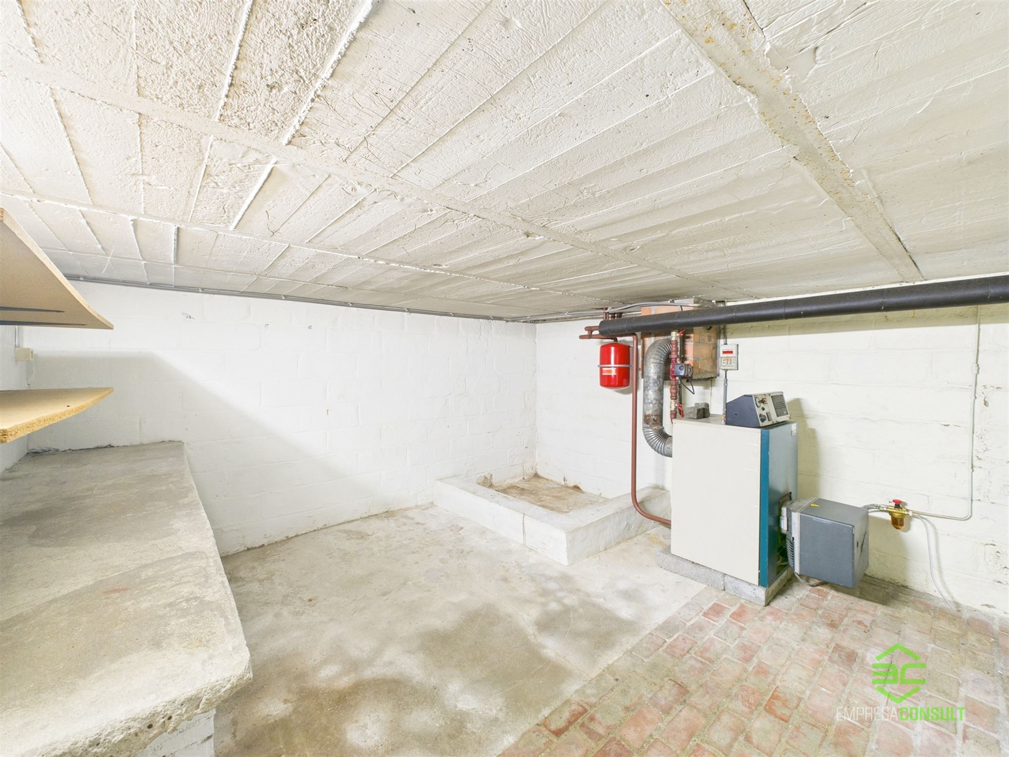 Halfopen woning met 3slpk op 1,5km van de E314! foto 15