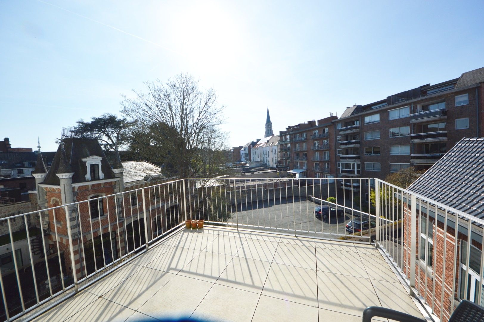 RUIM NIEUWBOUW APP. MET ZALIG TERRAS 12 M2 foto 7