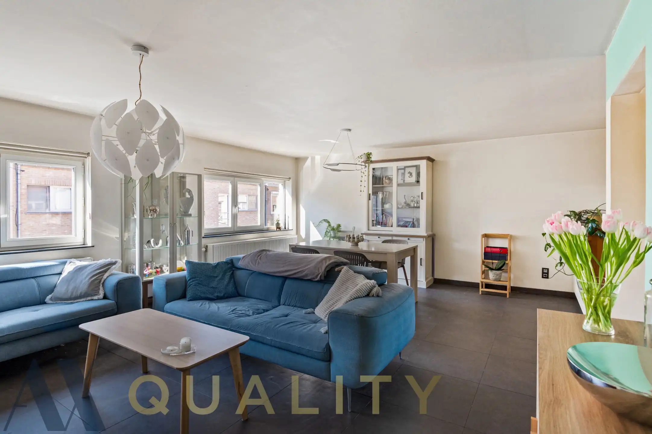 Instapklare Bel-Etage woning met 3 slpk., grote gar. en terras (Moglh. tot 4e kamer op de zolder) foto 3