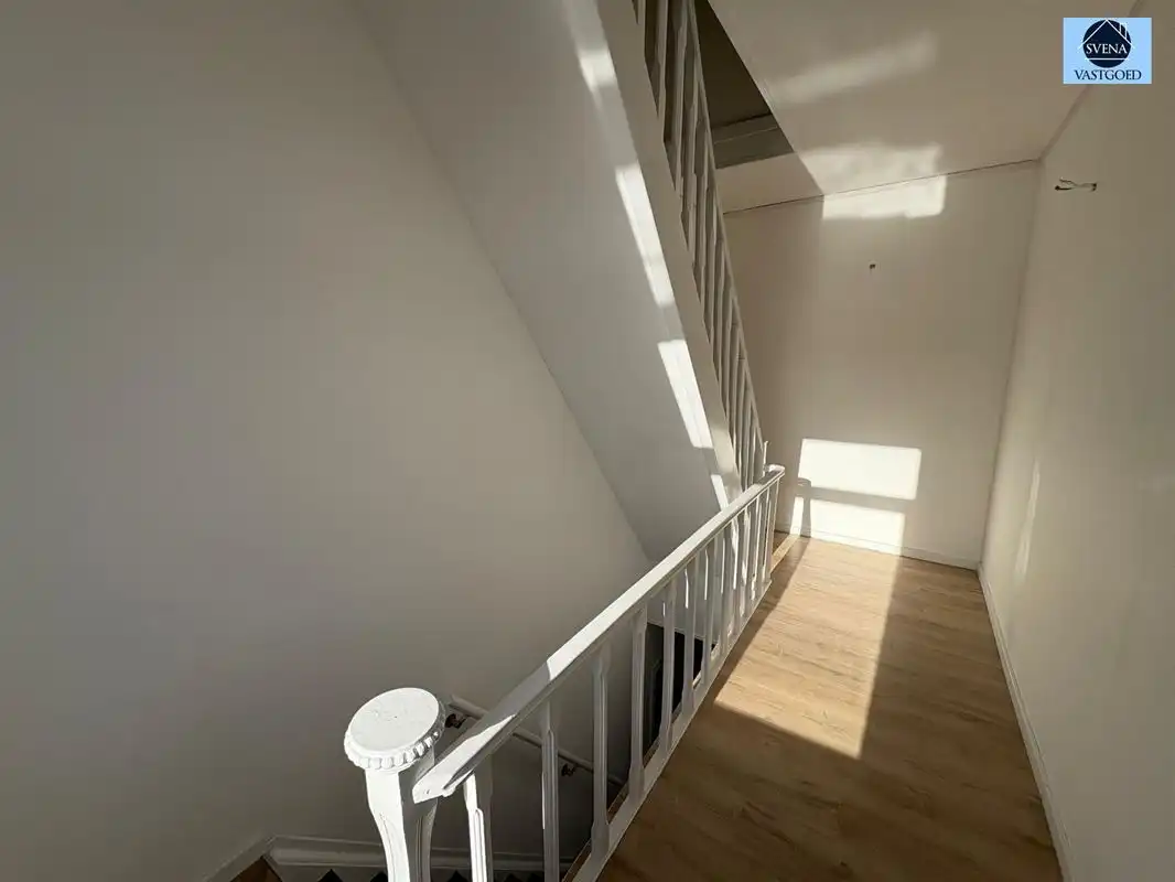 ZEER MOOIE, RUIME WONING GELEGEN TE ONKERZELE foto 8