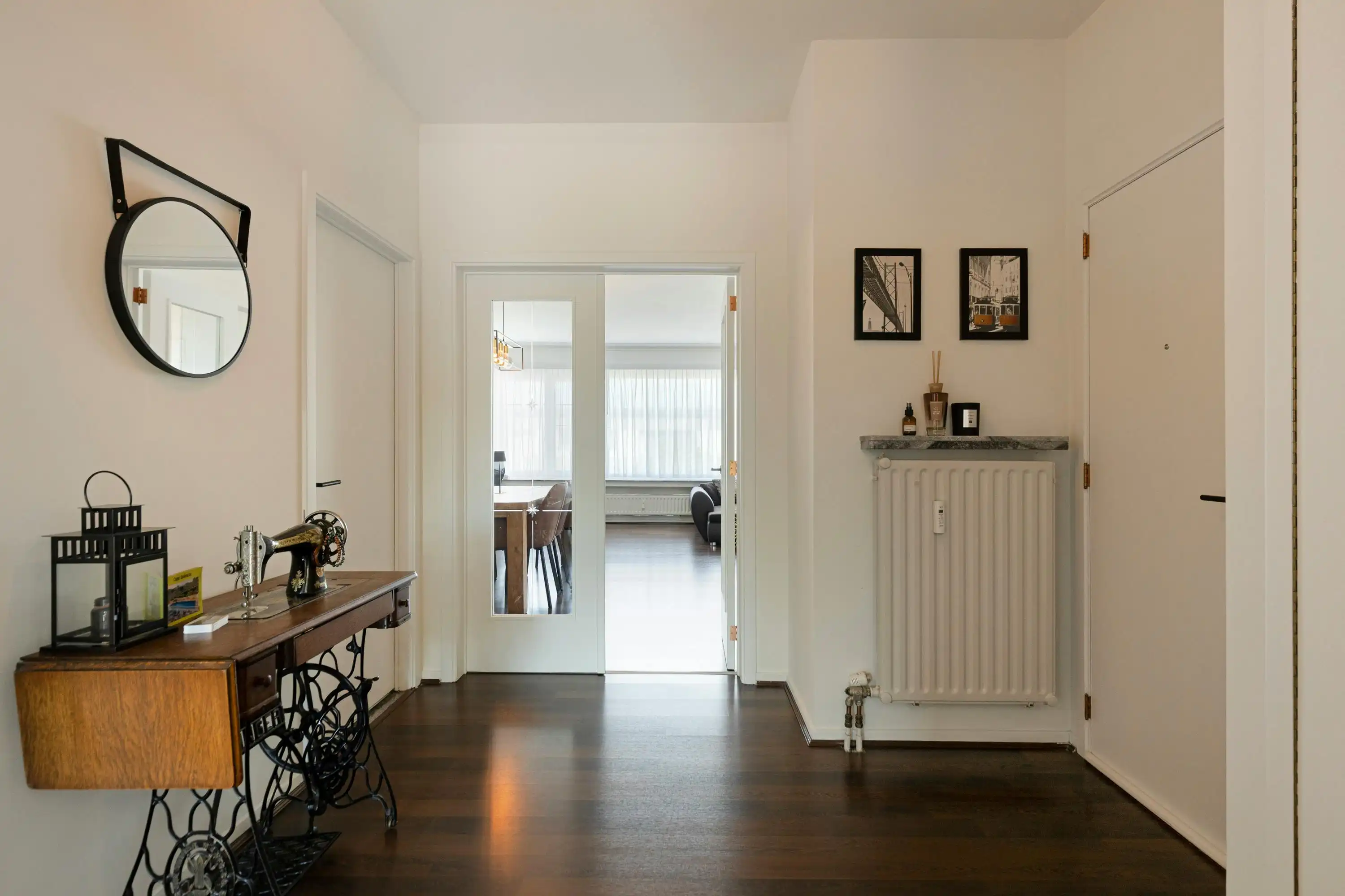 Appartement met 2 slaapkamers, terras en garagebox te koop in Wilrijk foto 7