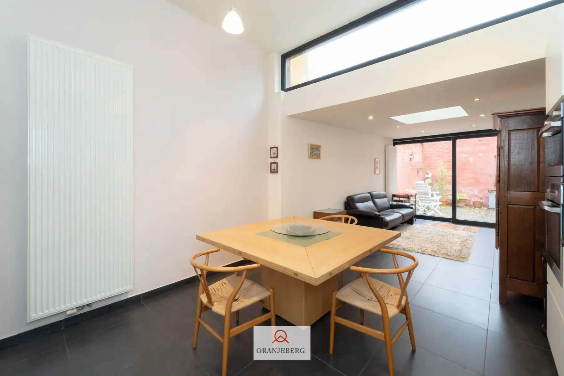 Huis met tuintje vlakbij Coupure foto 7