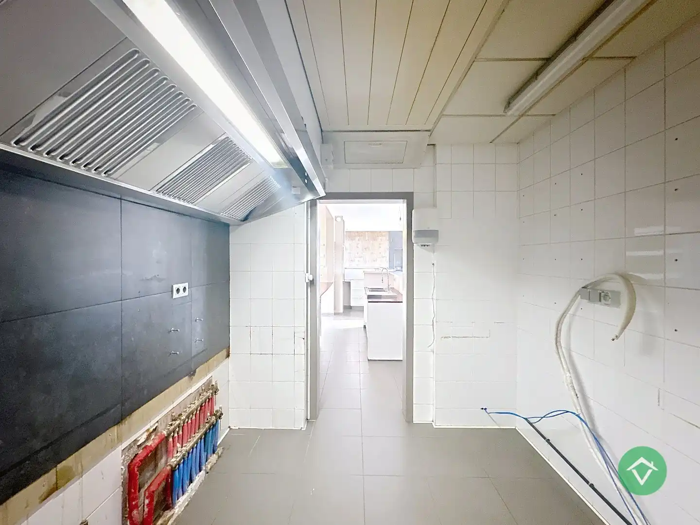 Combinatie wonen & werken: horecazaak met woonst in Eernegem foto 28