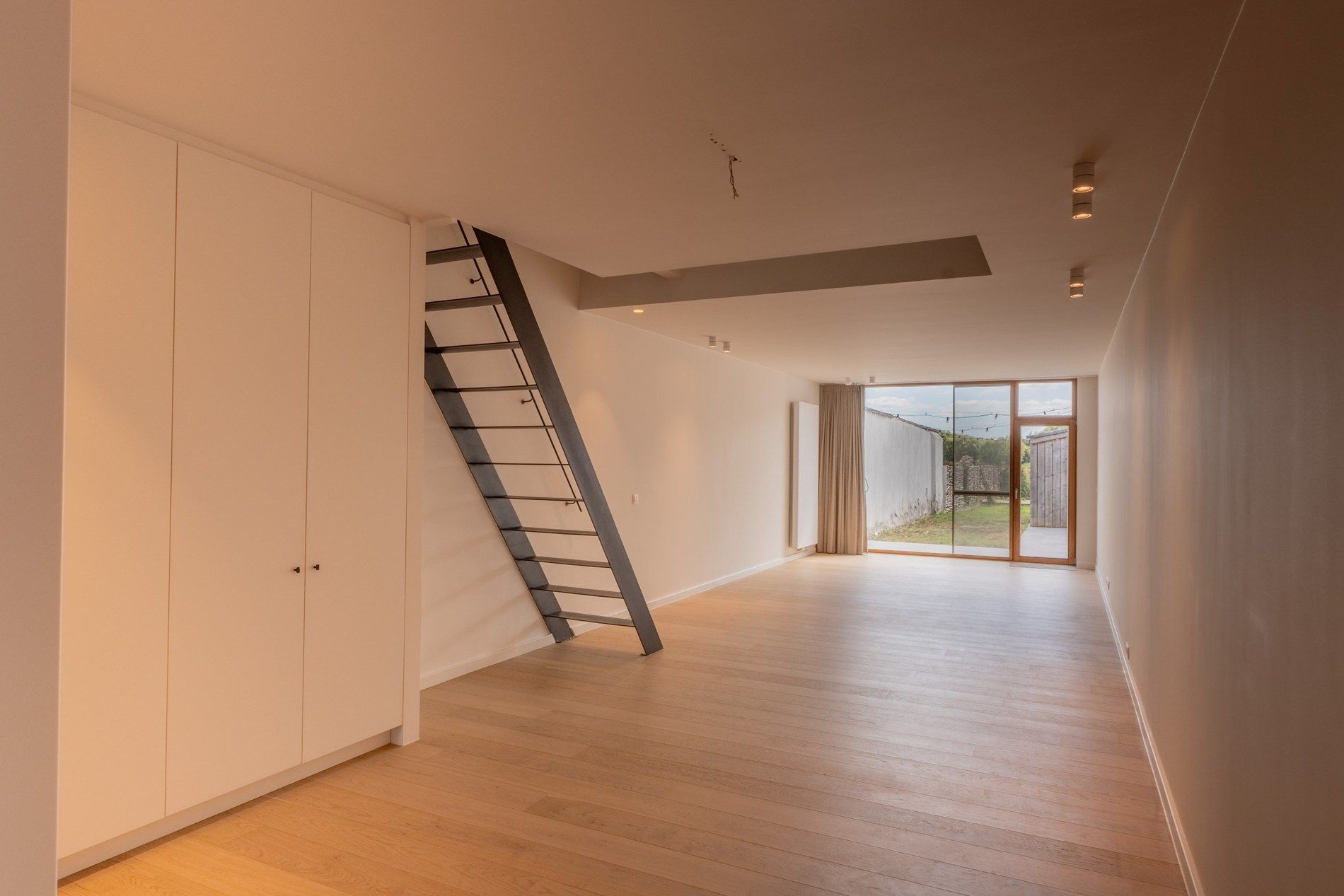 Knap huis, rustig gelegen woning te Damme foto 3
