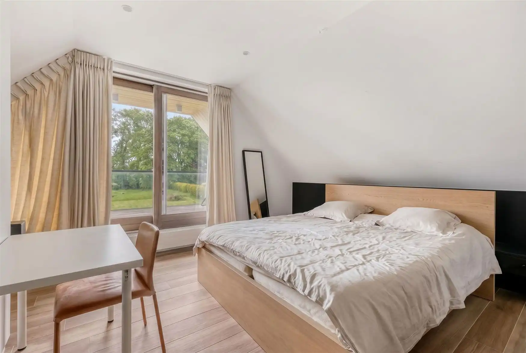 Uitzonderlijke woning aan de Leie foto 17