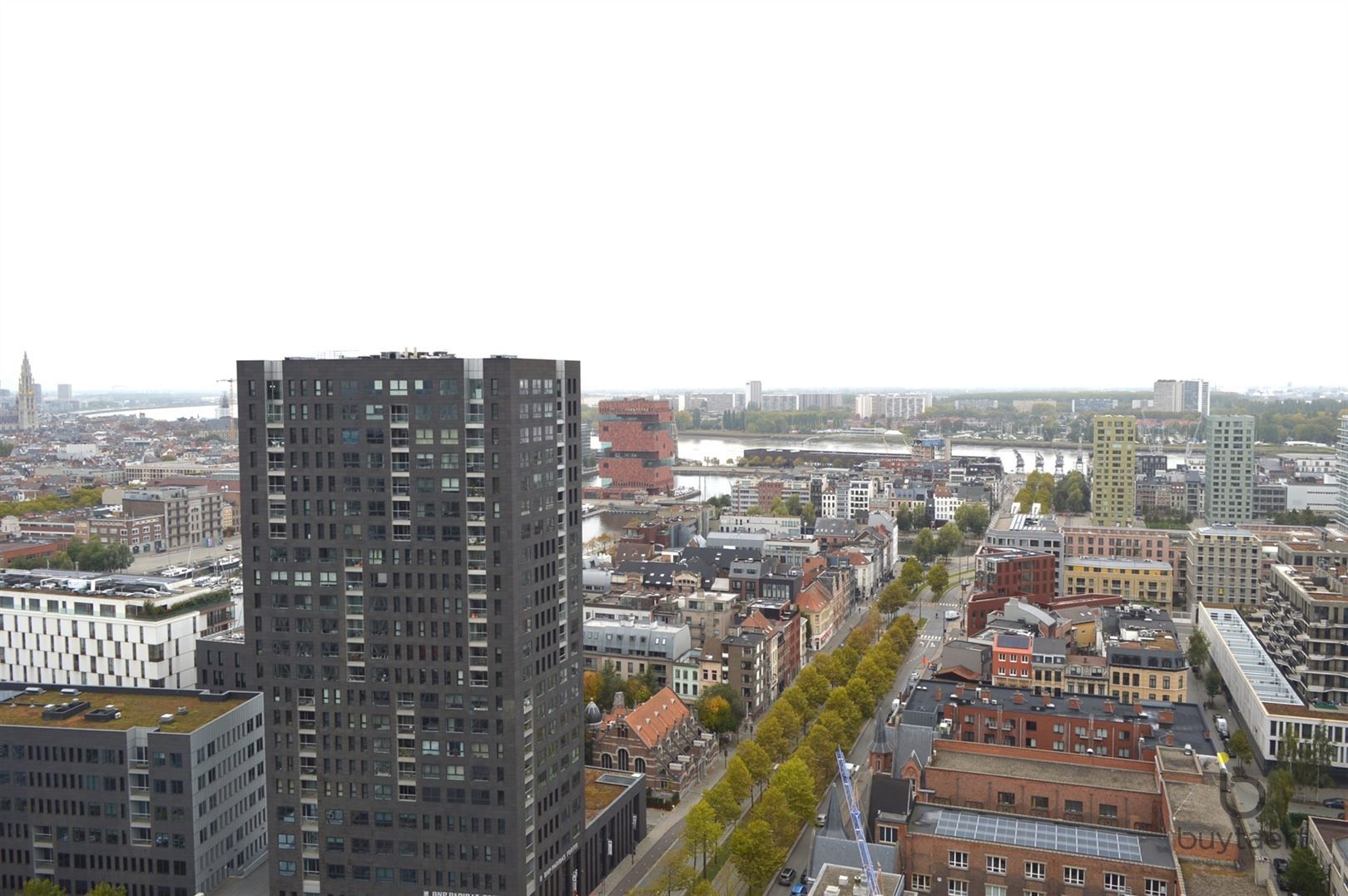 Energiezuinig penthouse met drie slaapkamers en terras! foto 25