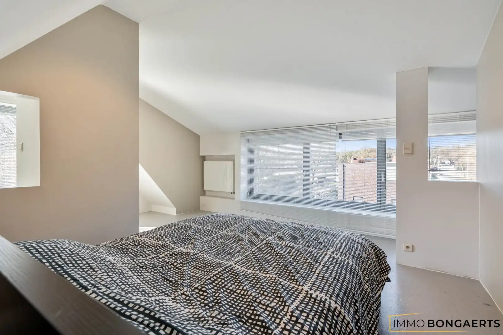 Gerenoveerde woning op een ruim perceel in Opglabbeek foto 25