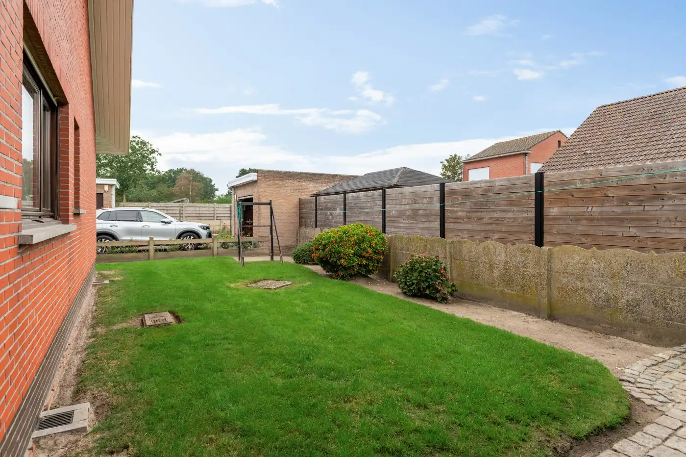 Vrijstaande woning met 2 à 3 slpk., inpandige garage en tuin foto 18