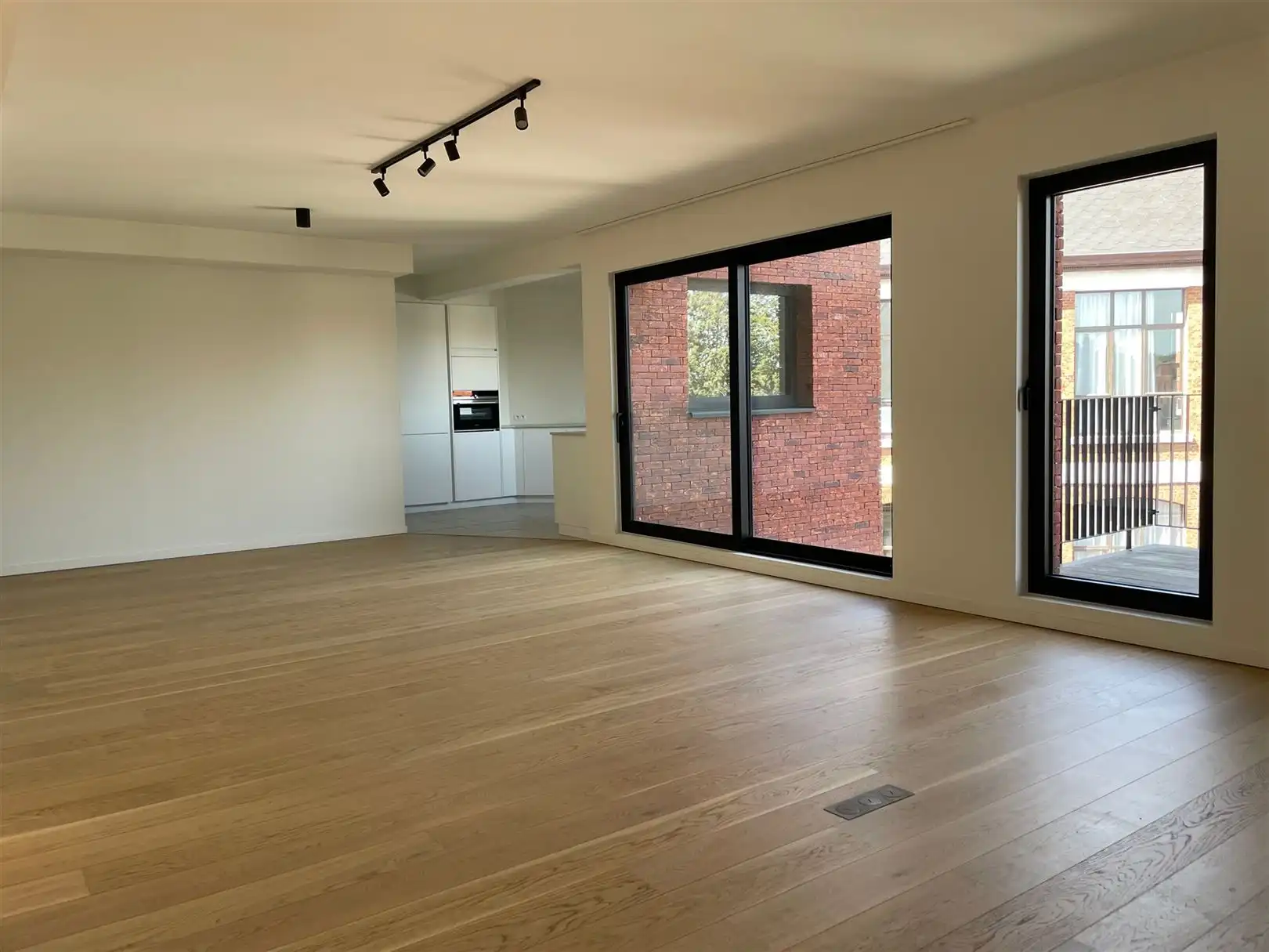 Recent appartement met twee slaapkamers in Ekeren foto 3