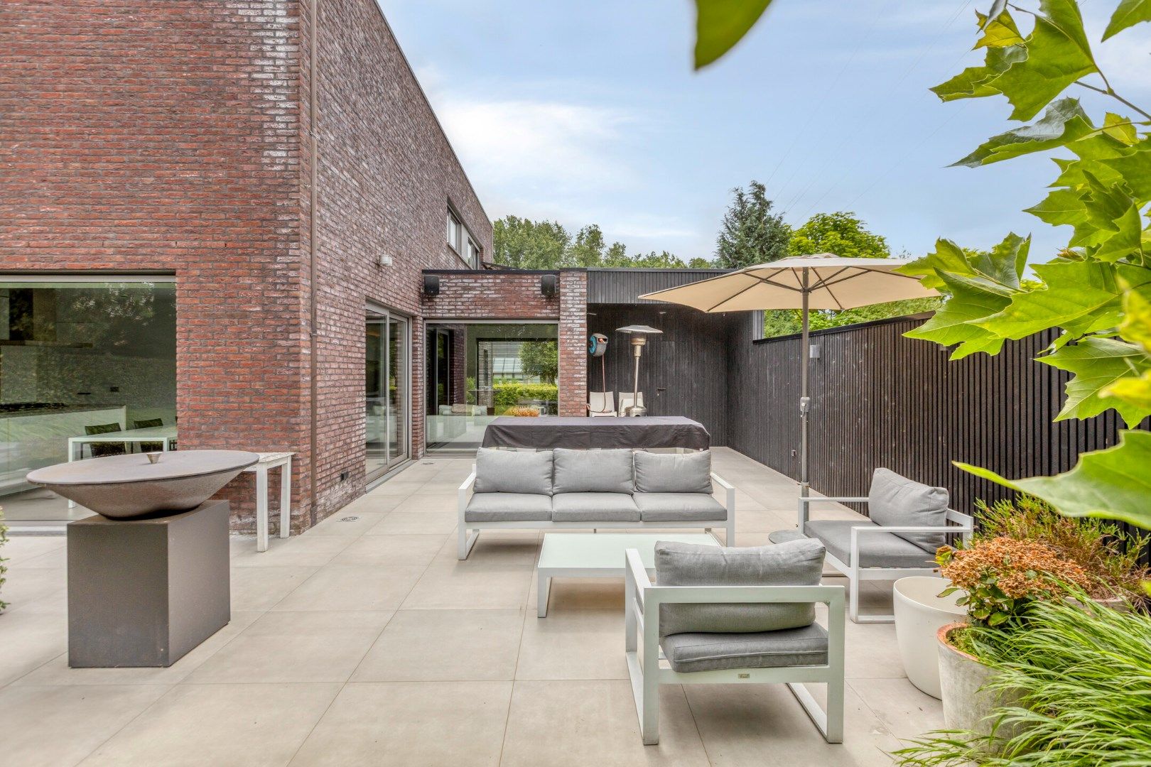 Moderne, instapklare gezinswoning met 3 slpks in een doodlopende straat te Mol-Donk !  foto 26