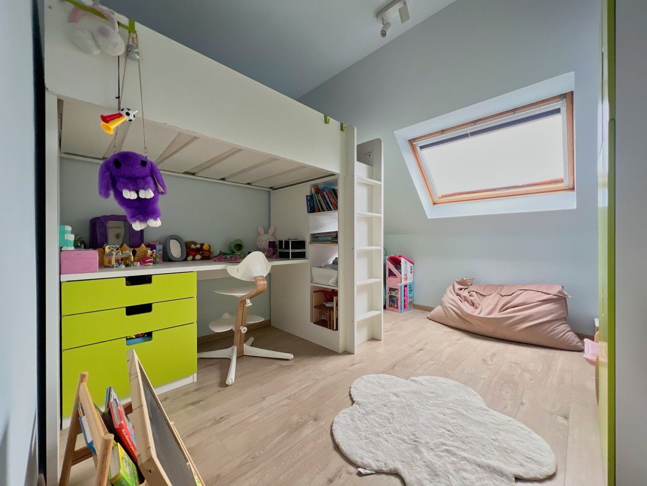 Instapklare en lichtrijke woning (4 slpks) + tuin! foto 13