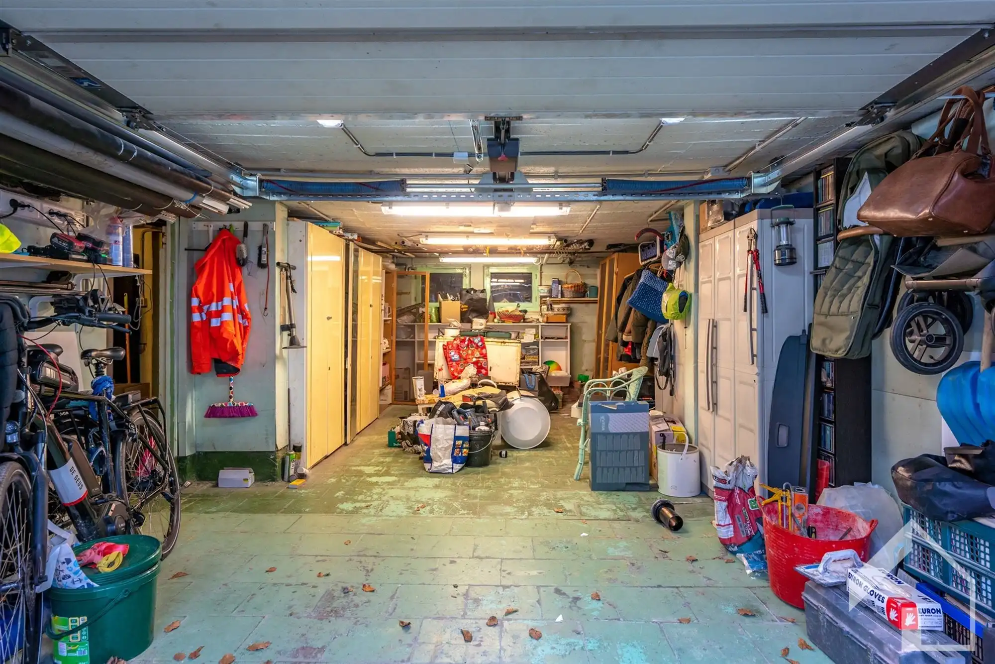 Instapklare gezinswoning met 3 slaapkamers, garage en tuin in rustige enkelrichtingsstraat te Deurne foto 19