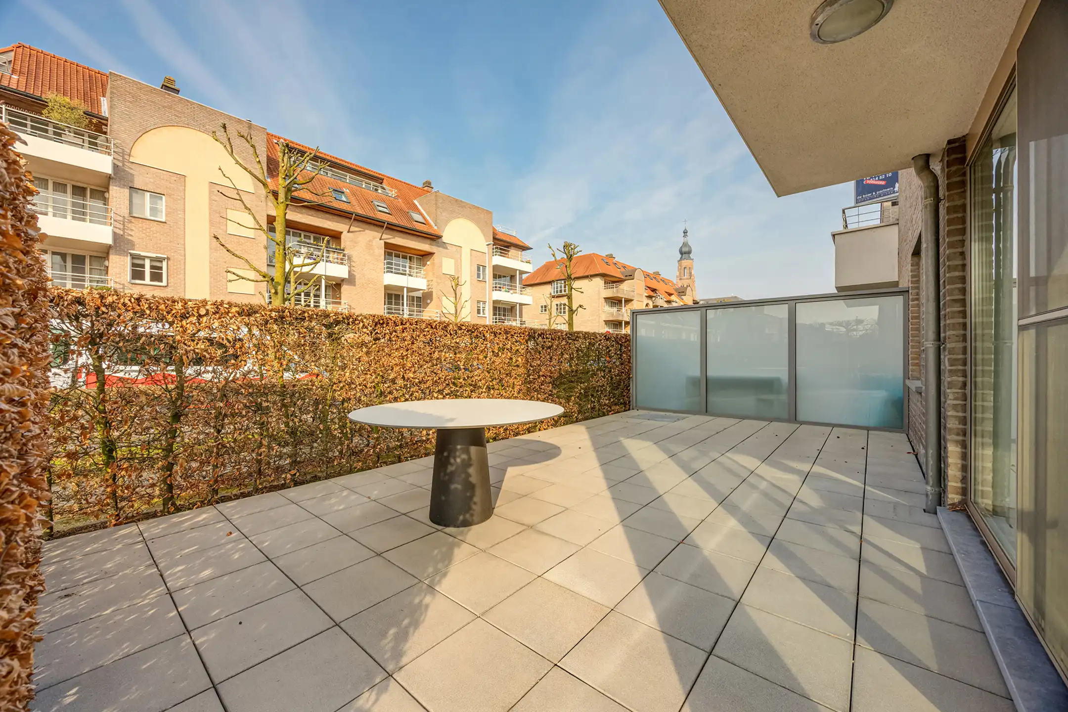 Glv 2-slaapkamer app met ruim terras en autostaanplaats. foto 5