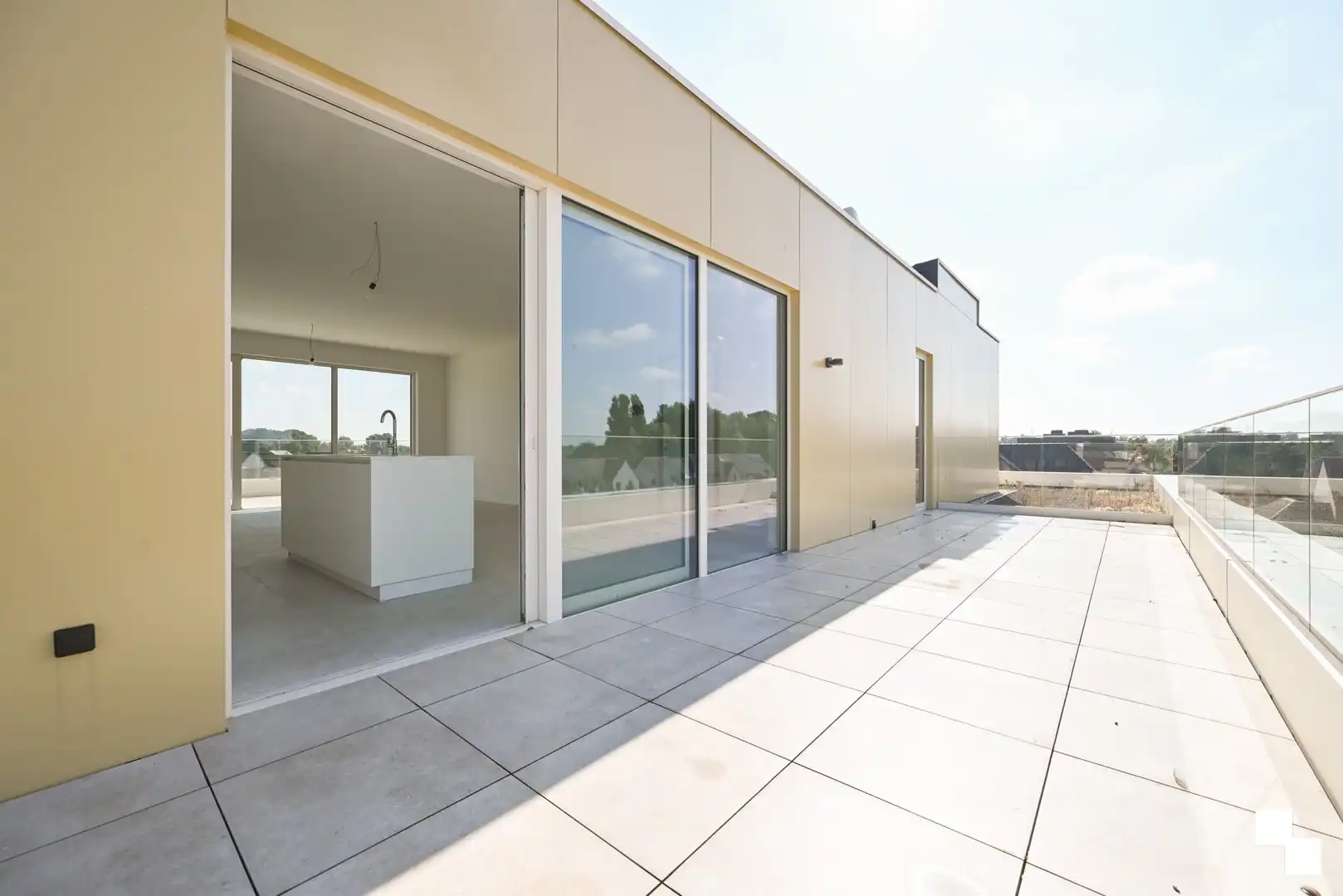 Penthouse met twee slaapkamers en twee terrassen te Ingelmunster foto 5