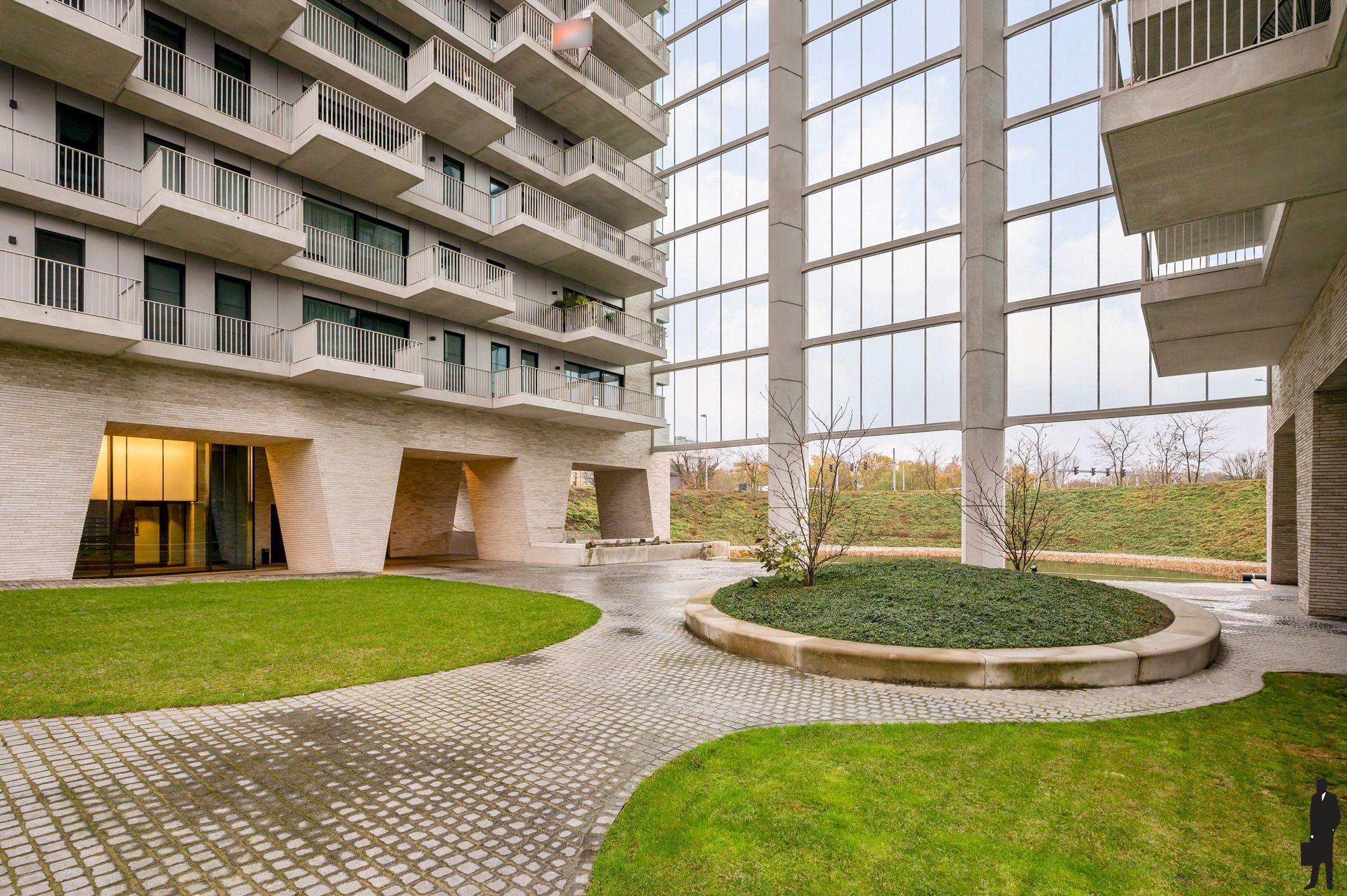 Exclusief hoekappartement op de 11de verdieping met terras en prachtige zichten.  foto 25