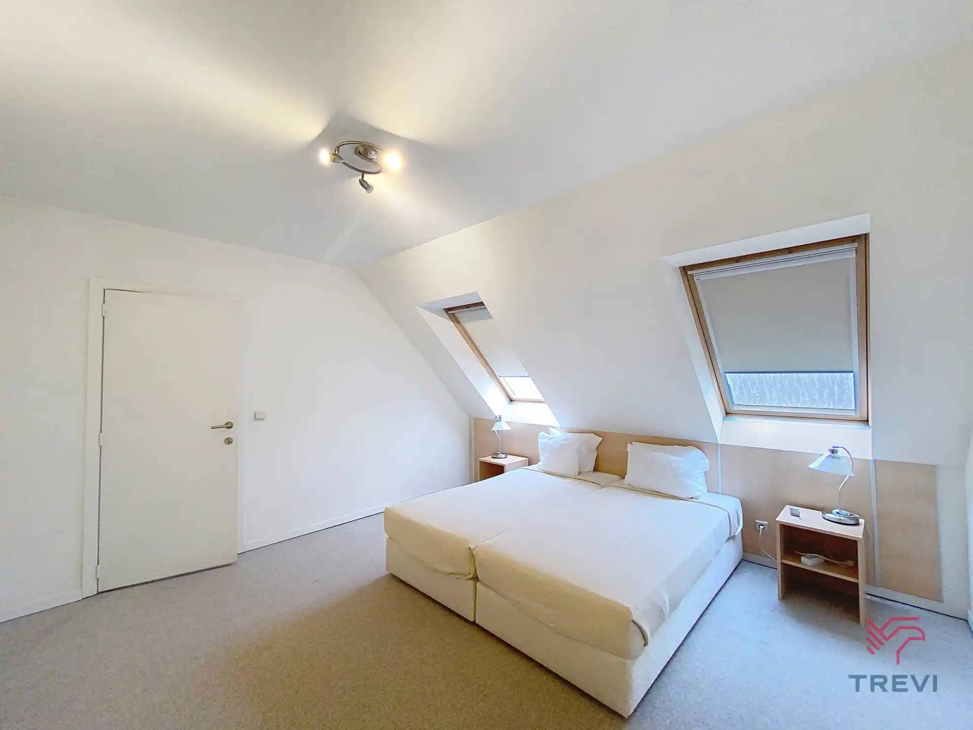 Mooie gemeubileerde duplex met 1 slaapkamer foto 10