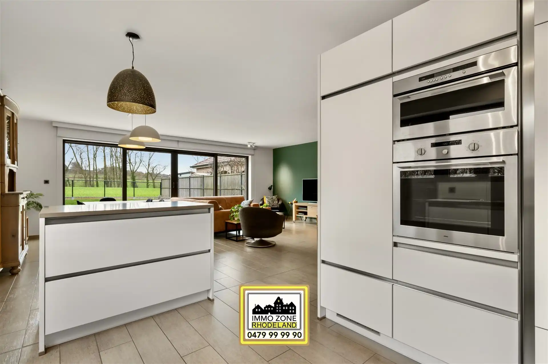 Prachtige woning met 4 slpks, 2 bdks in groene omgeving foto 9