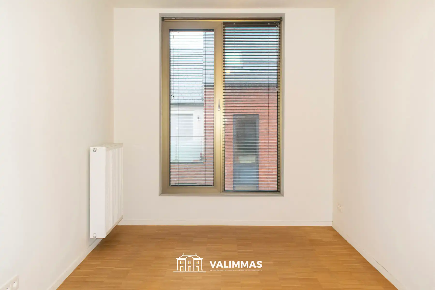 Gelijkvloers duplex-appartement met terras & autostandplaats foto 8