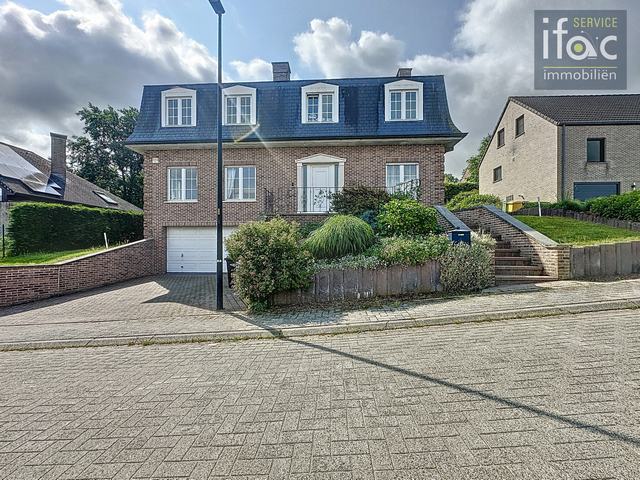 Villa te huur foto {{pictureIndex}}