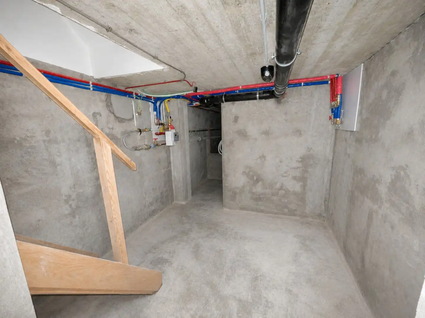 Wauw-effect in hartje Izegem: luxueus gerenoveerde, instapklare woning - EPC A! foto 24