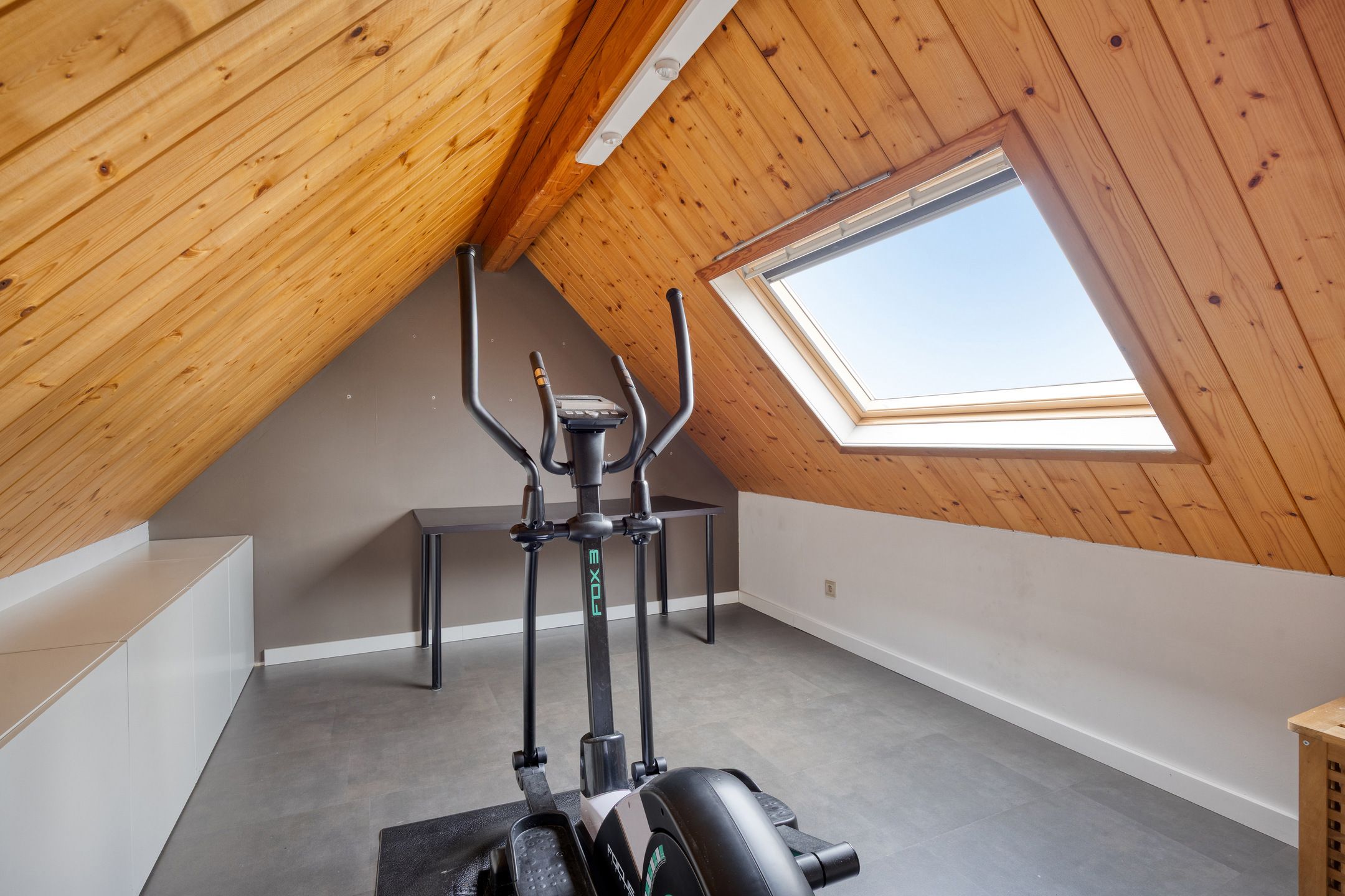 Energiezuinige woning met 5 slaapkamers & tuin op toplocatie foto 18