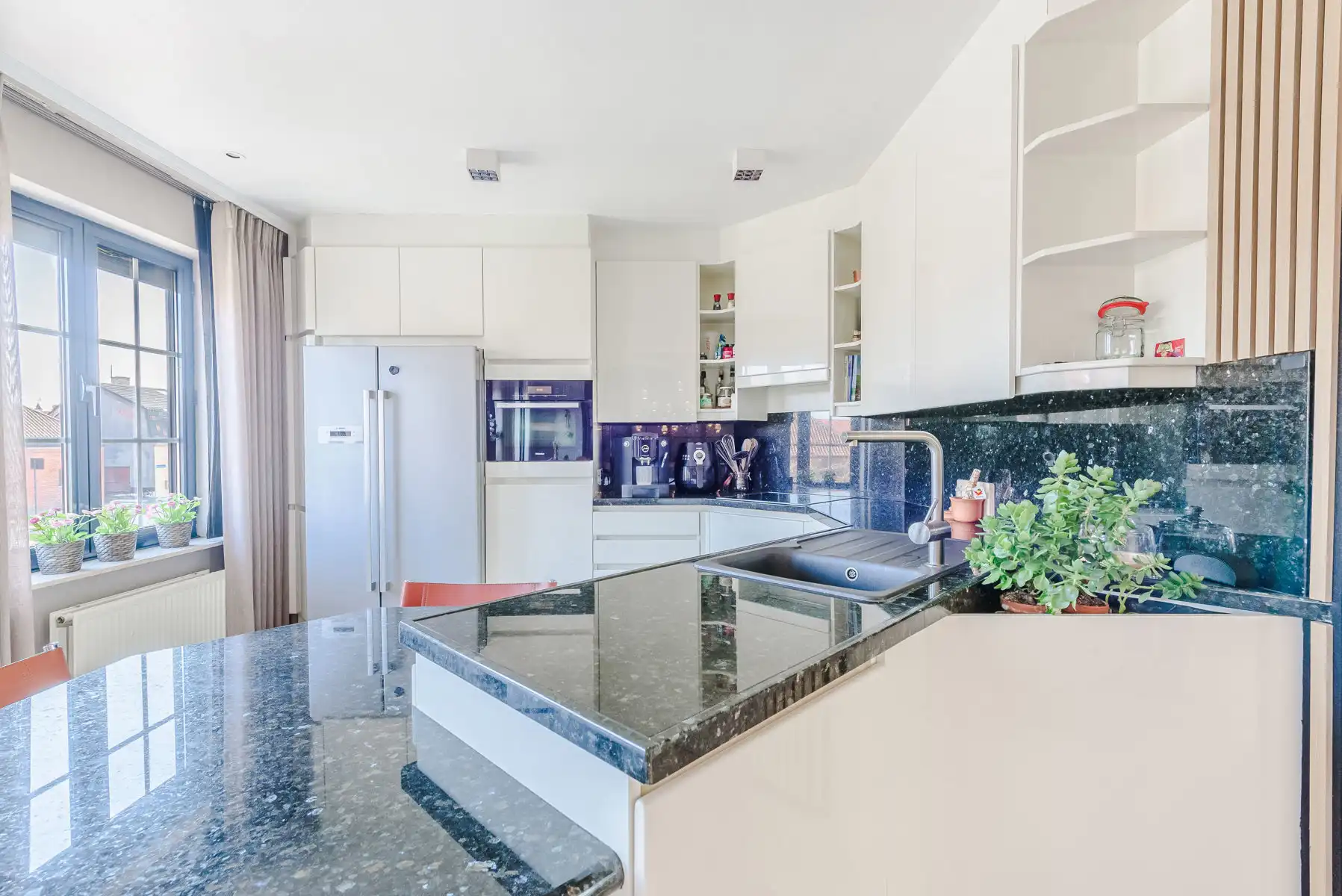 Verrassend ruime, onderhouden woning met veel mogelijkheden! foto 16