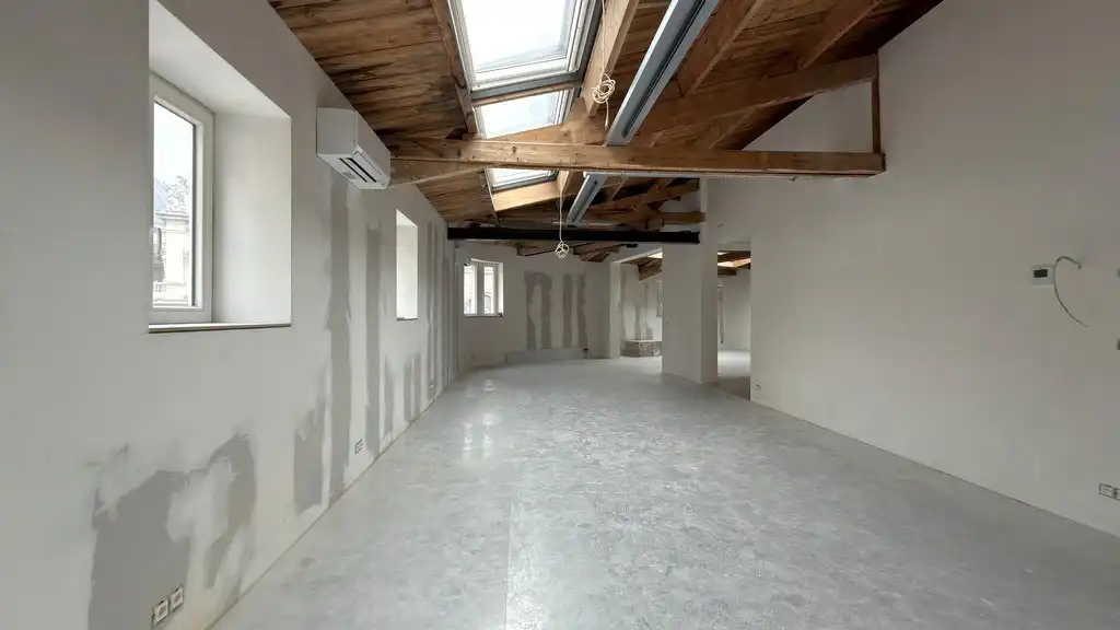 Kantoor te huur in gerenoveerd hoekpand met topligging op Meir Antwerpen foto 3