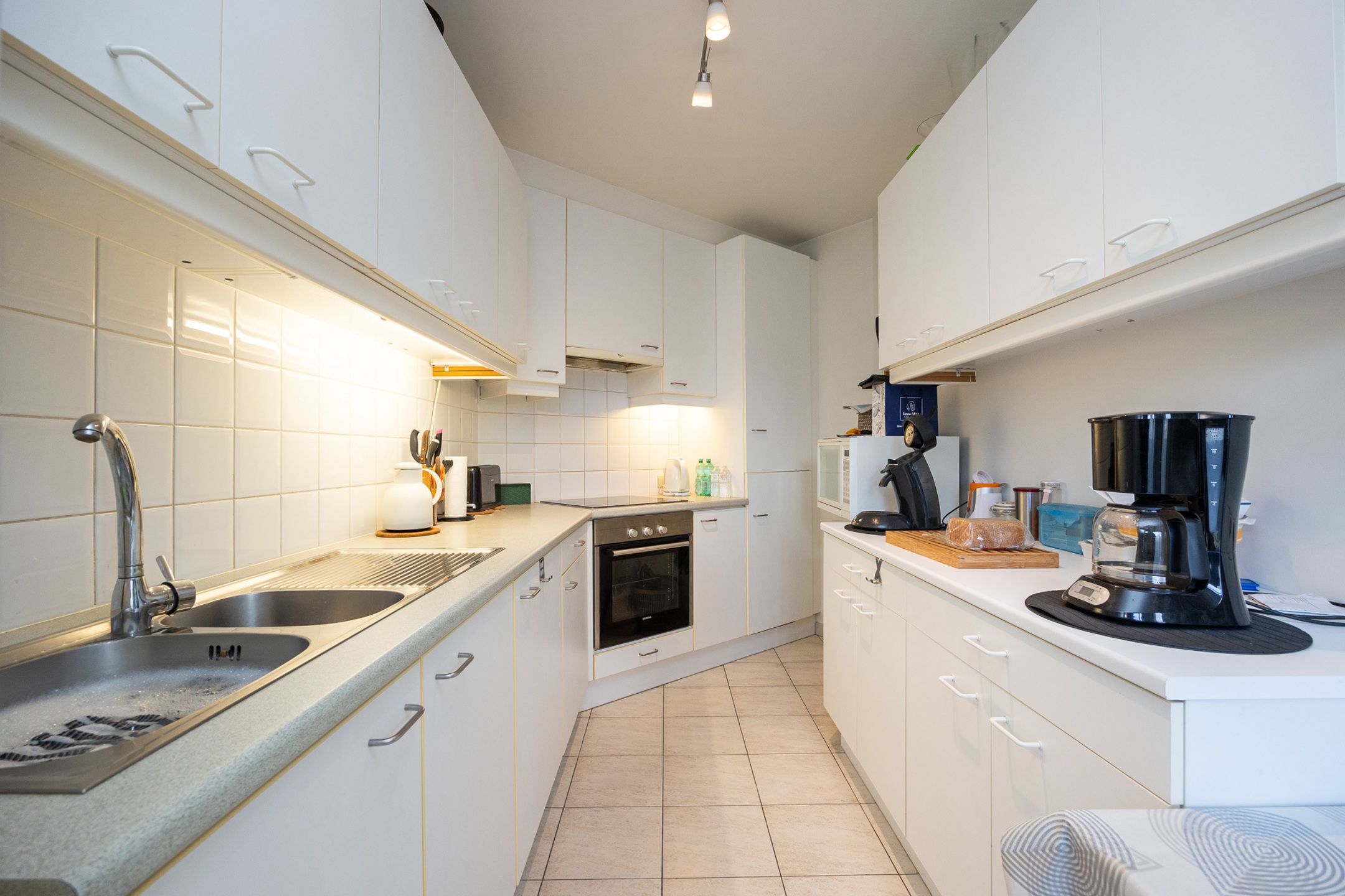 Ruim appartement te koop in het centrum van Sint-Antonius! foto 5