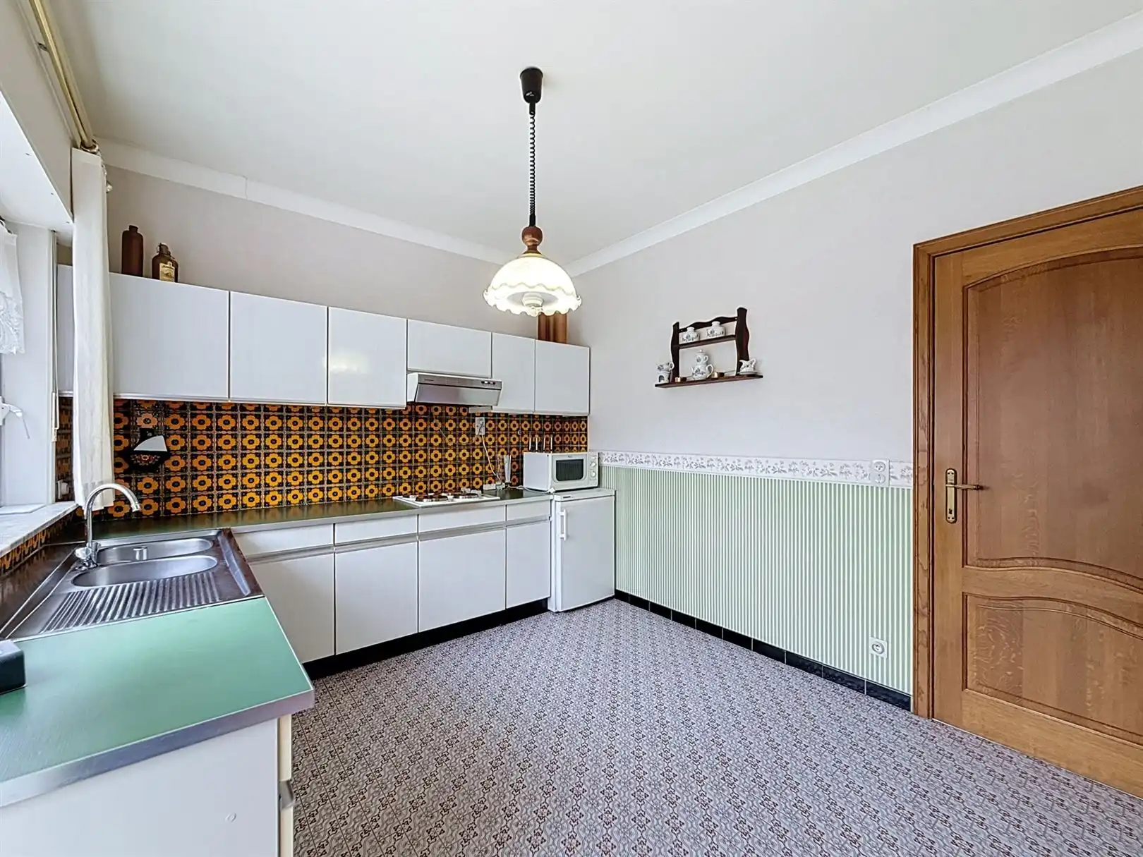 Op te frissen bungalow met garage, 3 slpks, opp 16a 17ca foto 15