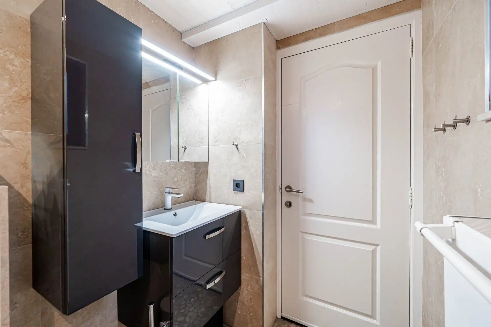 Volledig gerenoveerde en instapklare woning met rustig stadskoertje in Zaventem foto 13