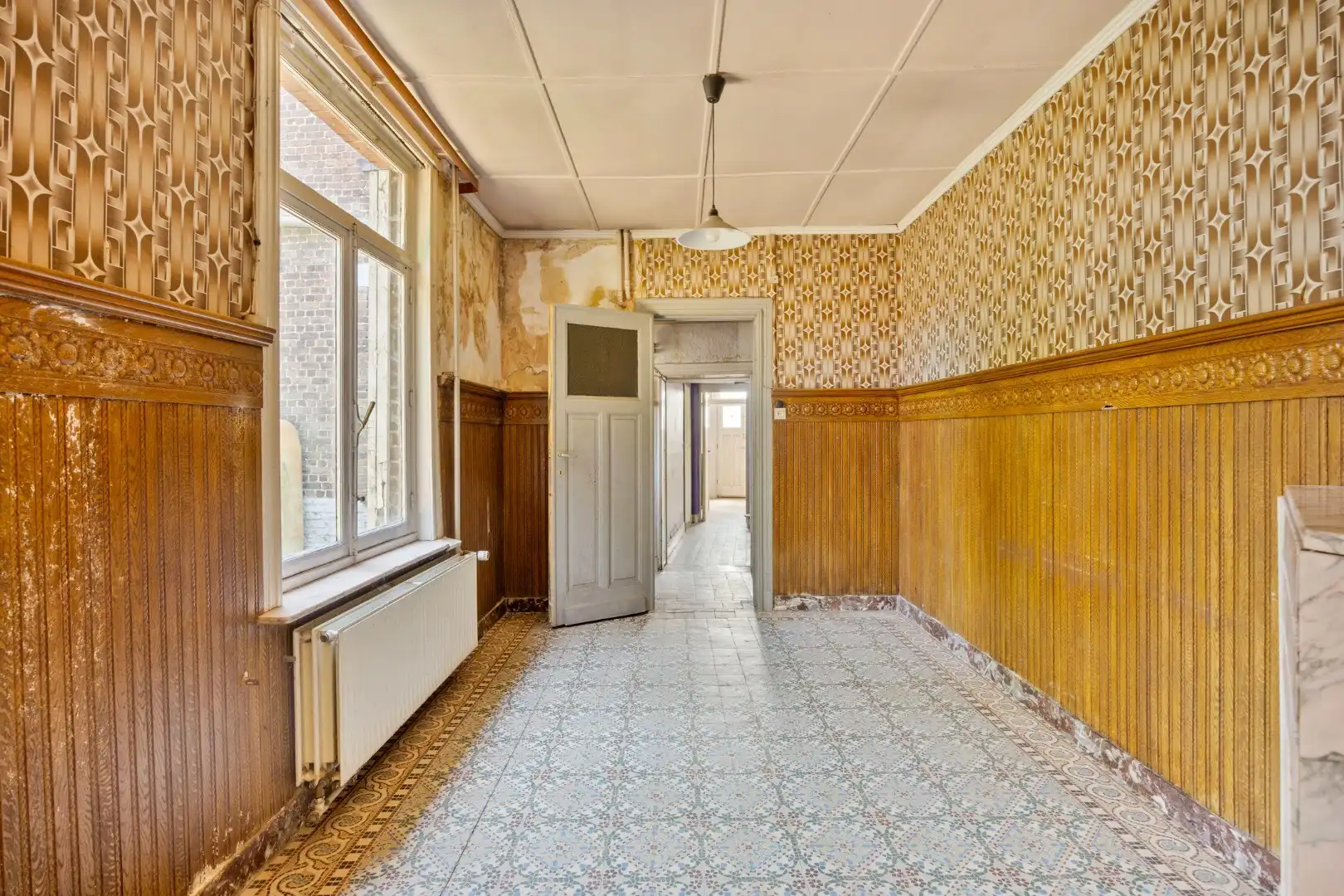 Ruime te renoveren woning met 3 slaapkamers in Lubbeek met doorgang langs het perceel van de buren. EPC: 736 KWH/m² foto 10