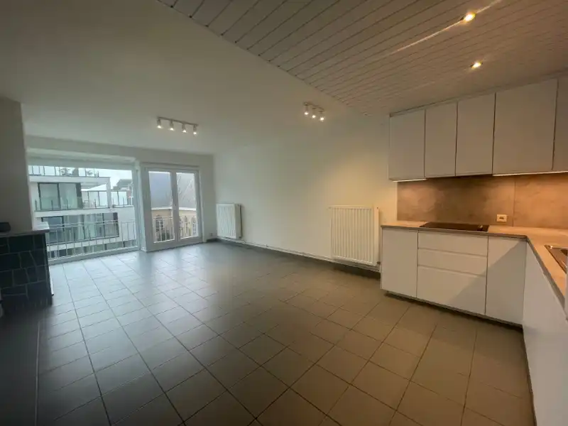 Zongericht appartement met centrale ligging in Oostduinkerke-bad, vlakbij de Zeedijk! foto 4