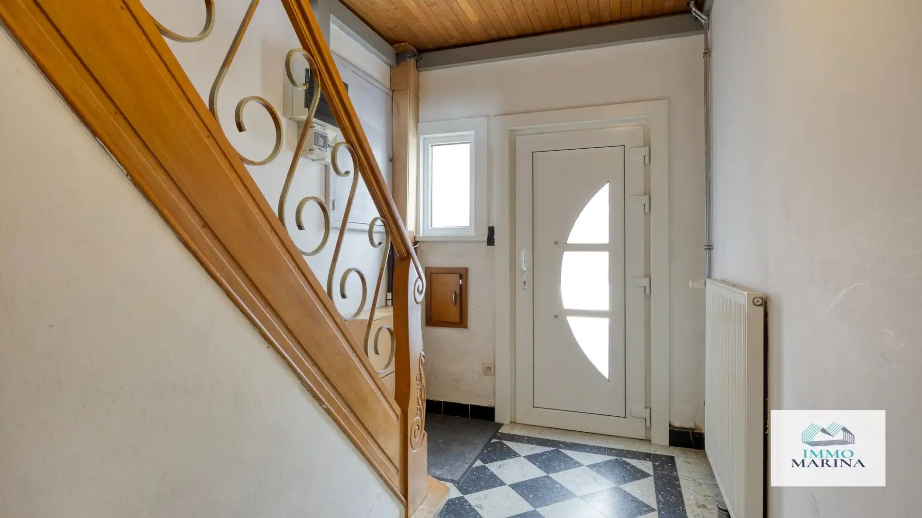 RUIME WONING MET ZUIDTUIN foto 14