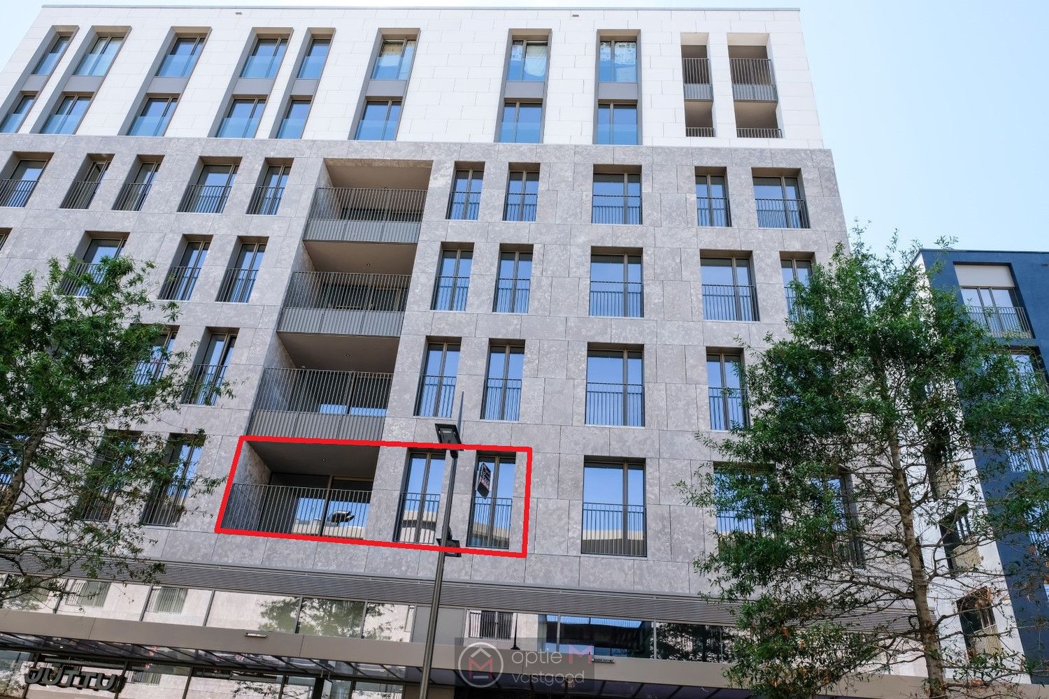 MOOI GELEGEN APPARTEMENT IN QUARTIER BLEU MET PARKING EN BERGING foto 13