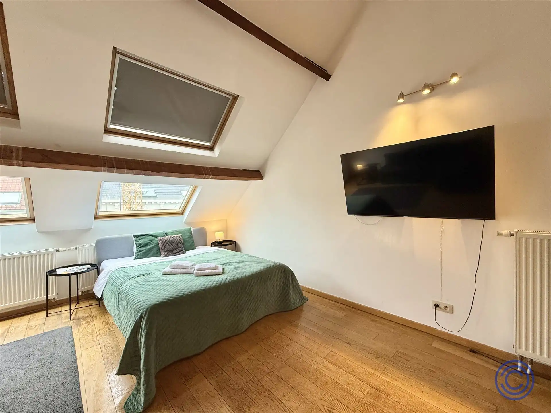 Gemeubeld duplex appartement op 't Zuid! foto 6