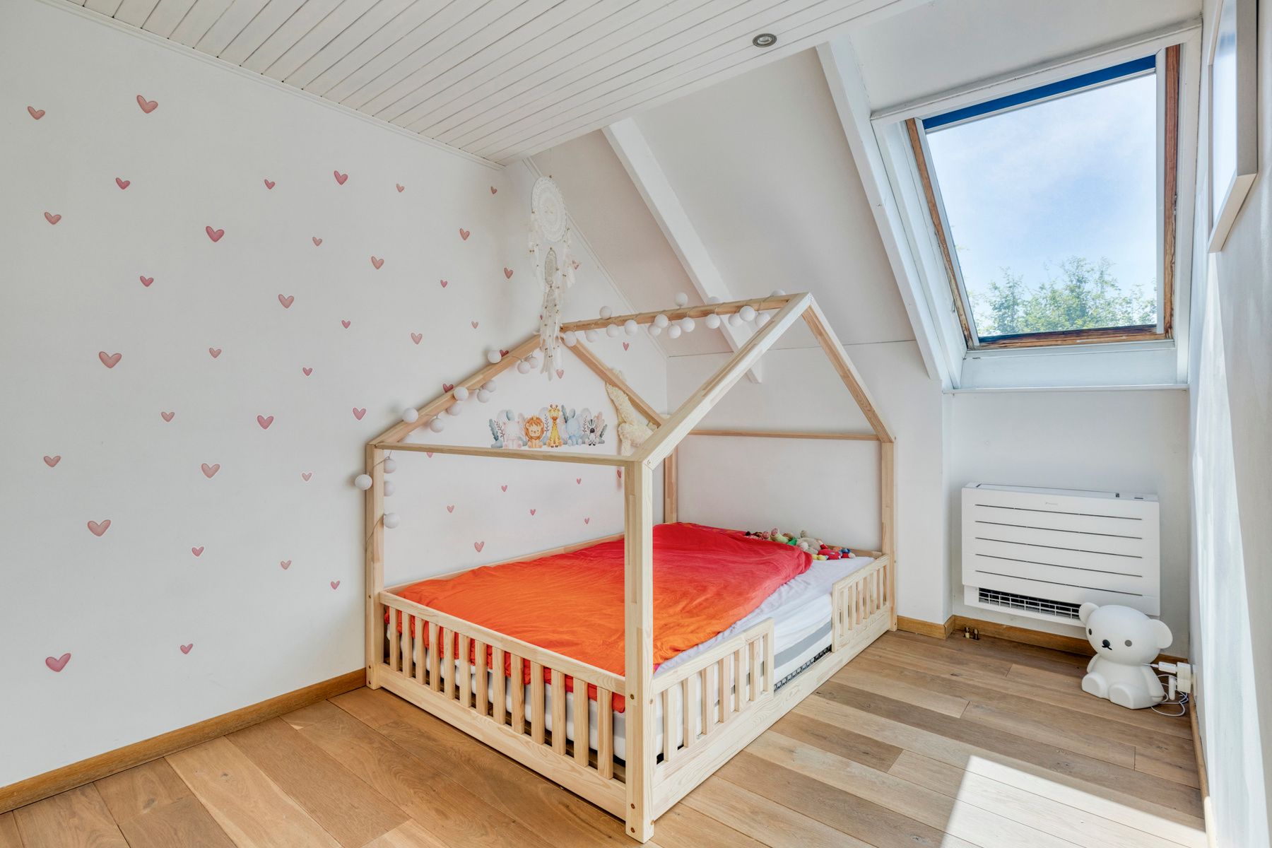 Stijlvolle villa op toplocatie in het groen foto 14