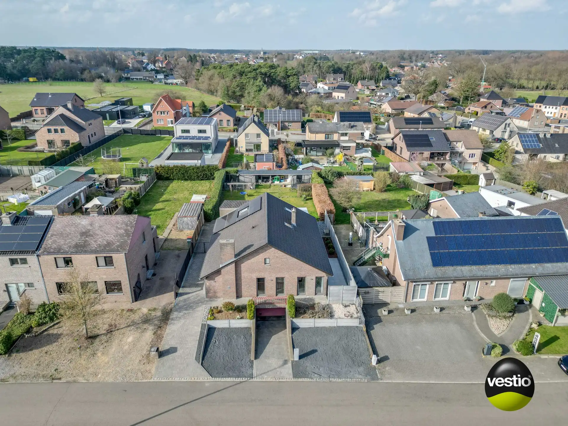 GERENOVEERDE, ENERGIEZUINIGE WONING MET KANGOEROEWONING OP TOPLOCATIE! foto 6