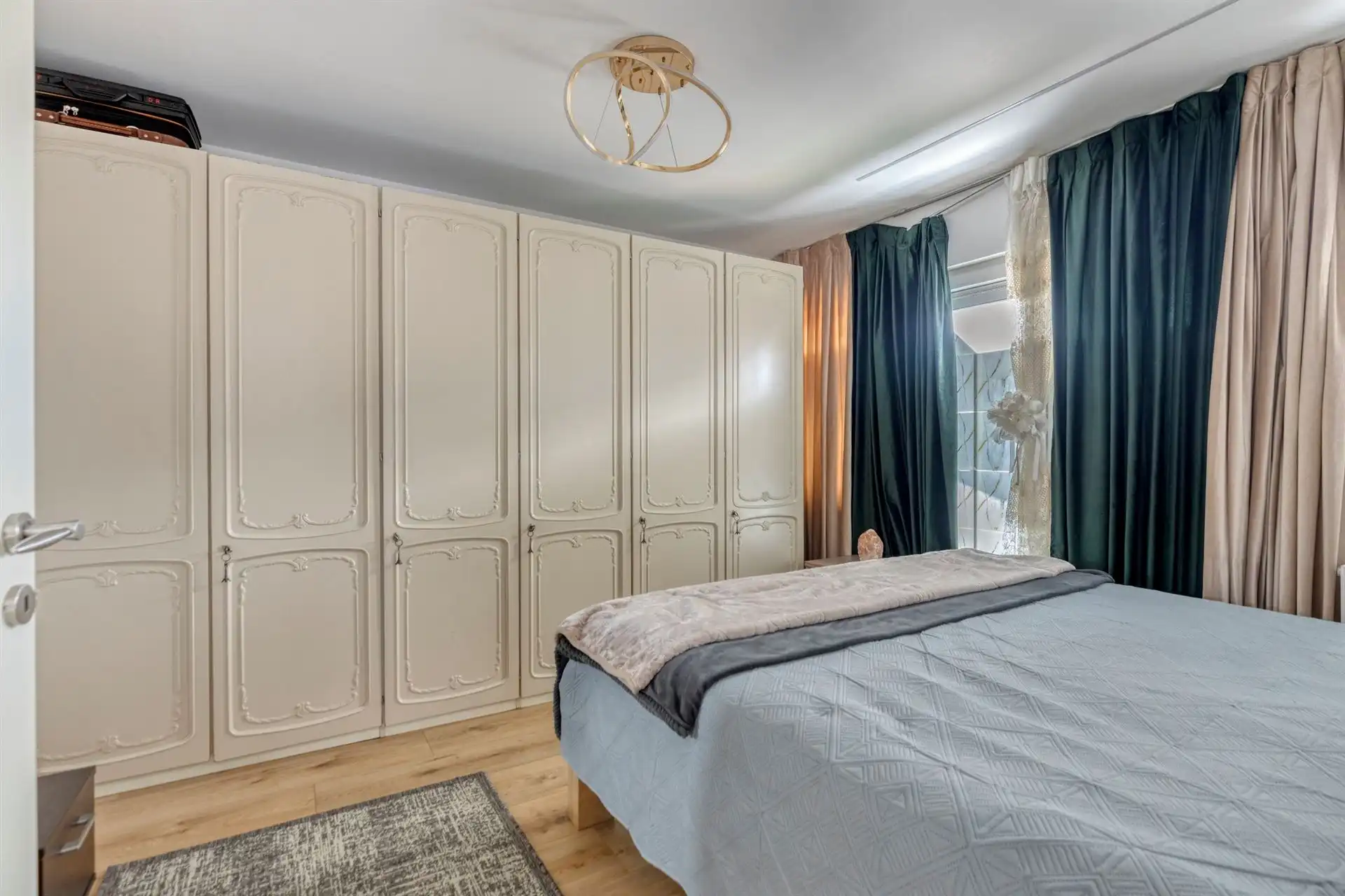 Gerenoveerde woning met 3 slpk's, zonnige tuin en garage! foto 8
