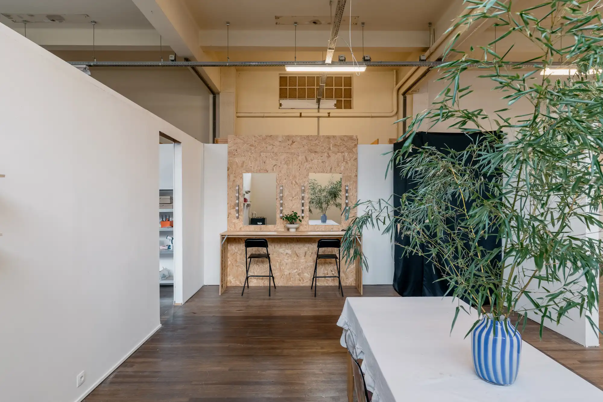 GOING NORTH: van turnzaal naar ruimte voor vorm in het voormalige Sint-Elisabethinstituut in Merksem foto 5