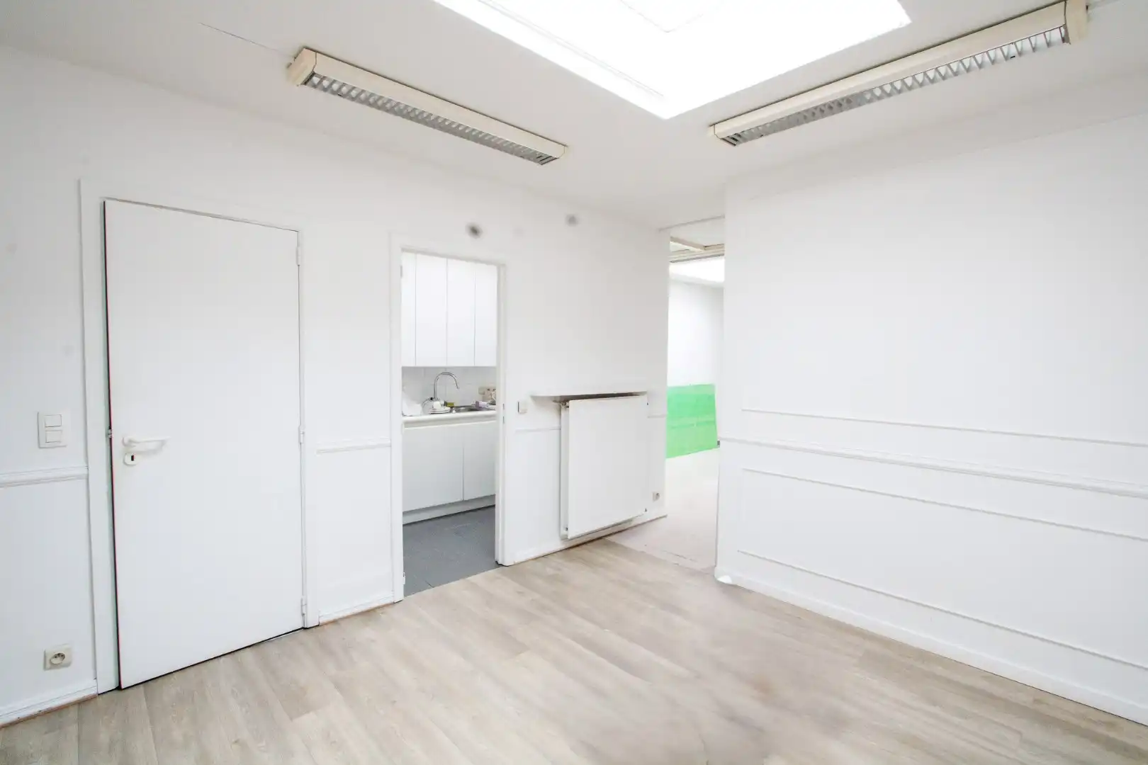 Handelspand te huur Dumortierlaan 104 foto 4