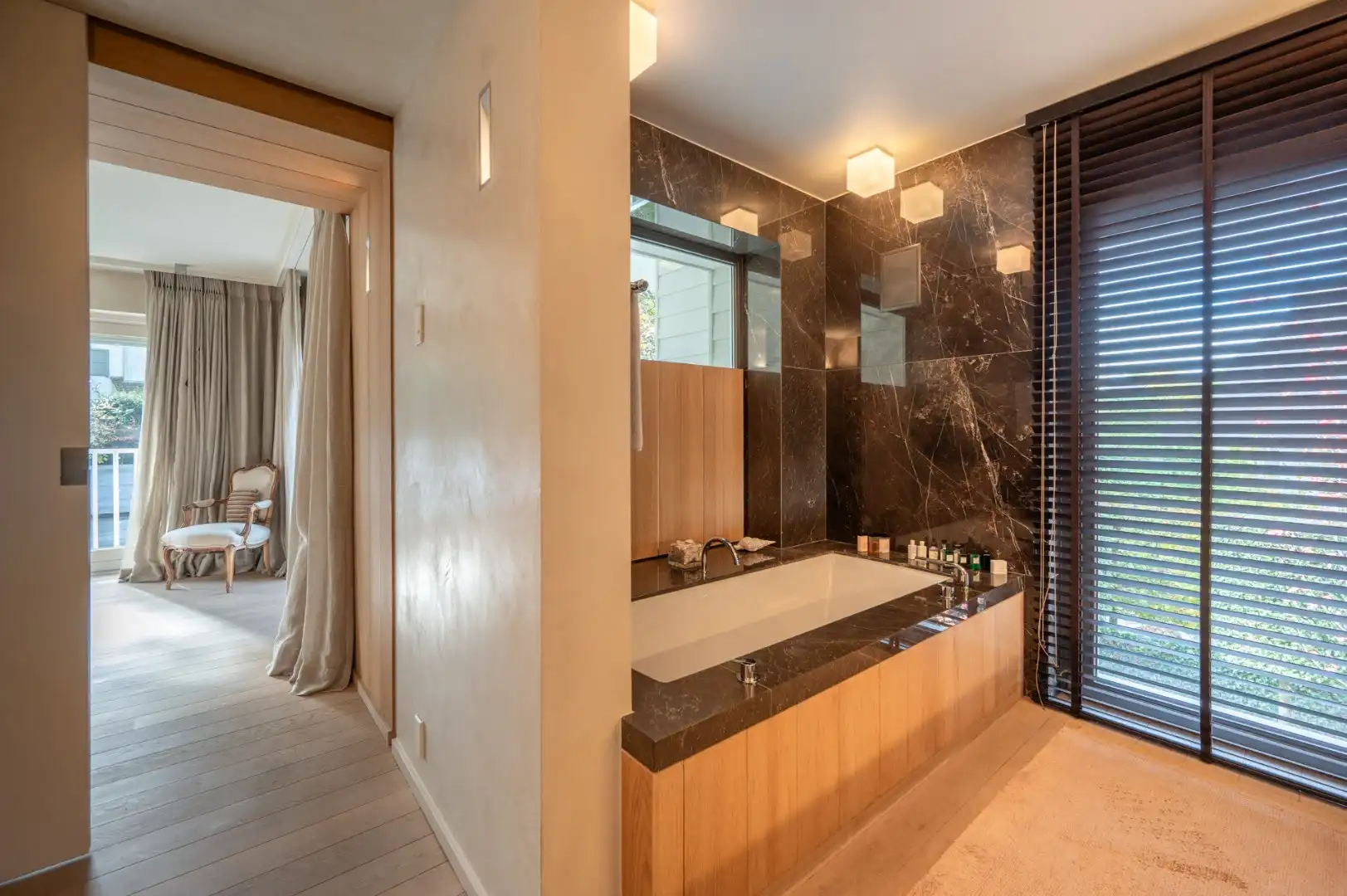 Exclusief: zeer discreet gelegen villa in een rustige omgeving in het Zoute foto 16