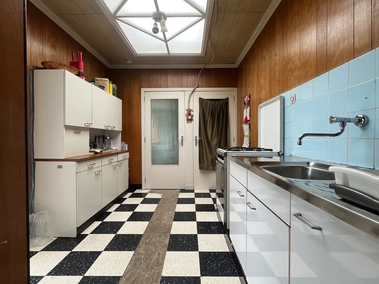 Ruime woning te koop in Harelbeke!  foto 5
