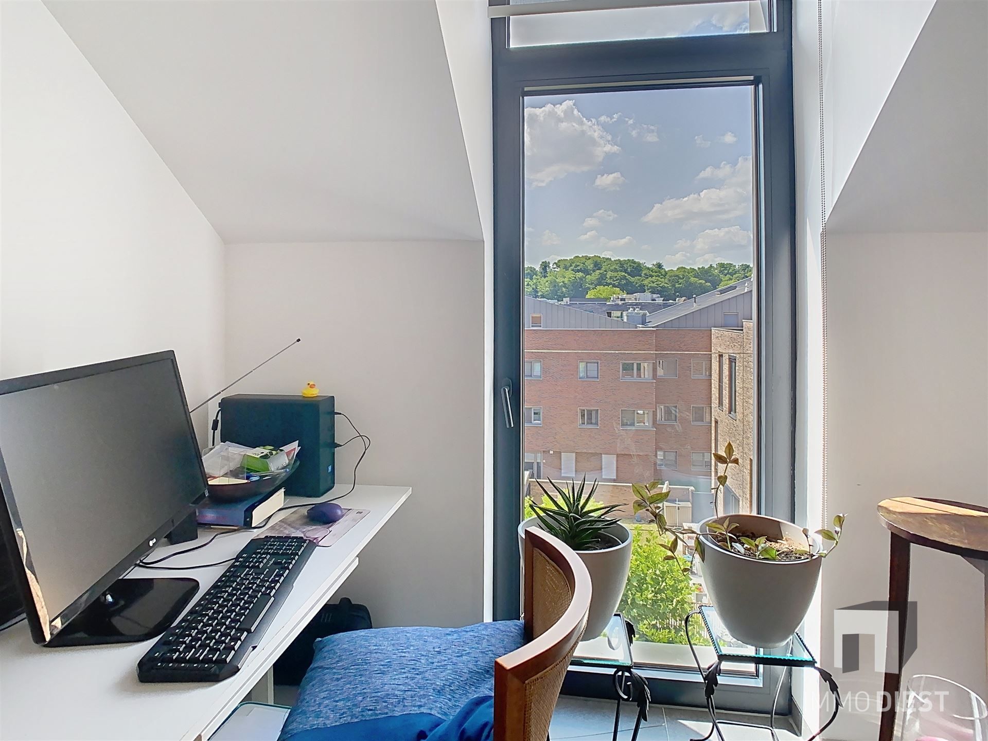 Trendy ruim, zonnig appartement op Ezeldijk  foto 17