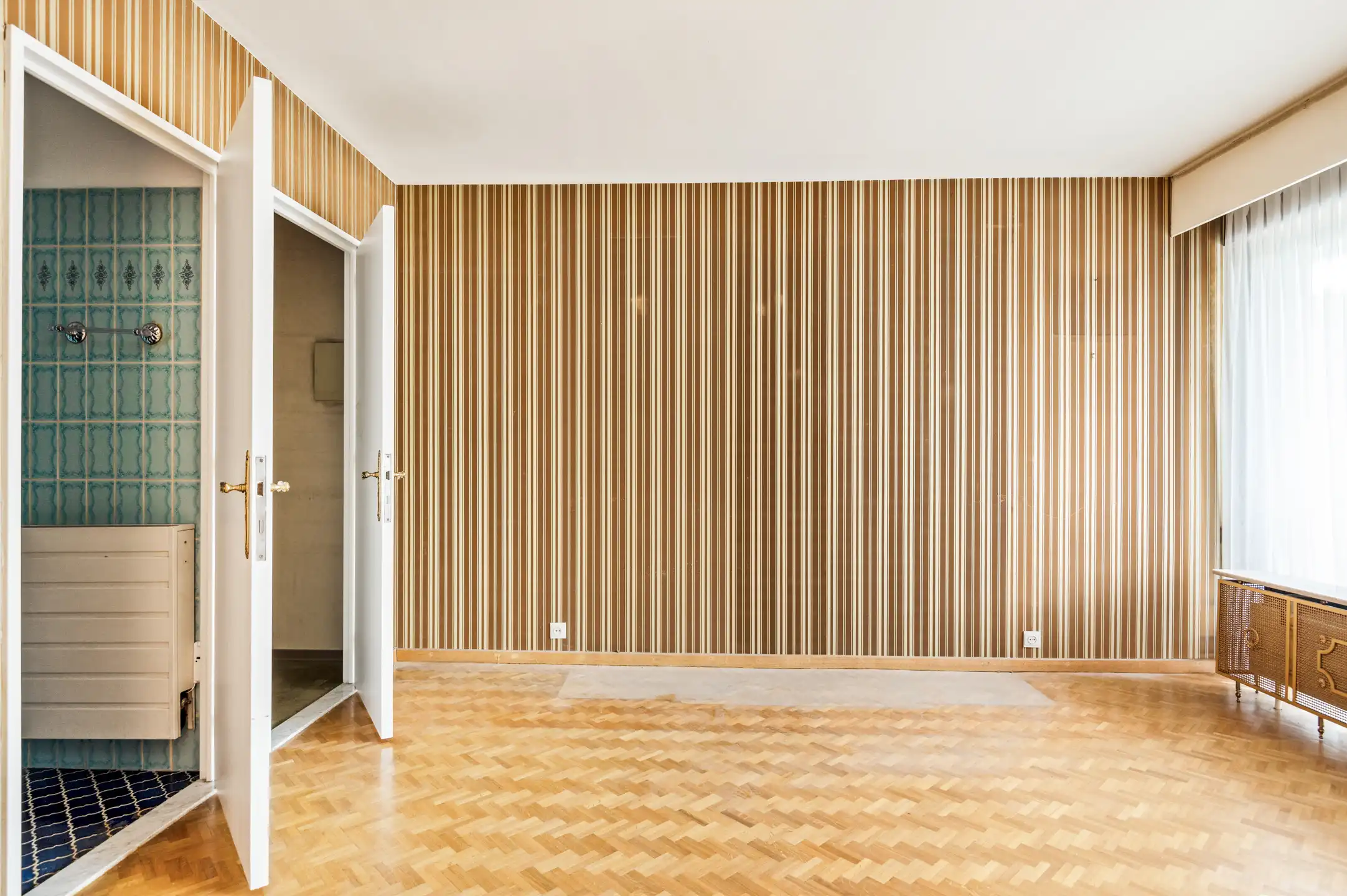 Ruim en uniek appartement met 4 slaapkamers foto 17