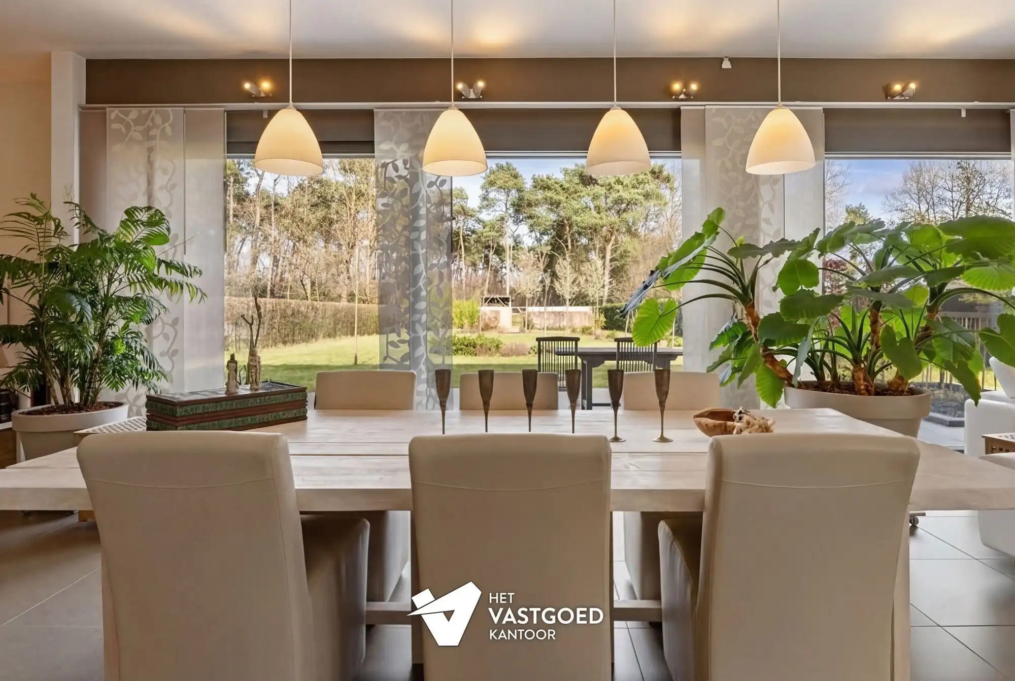 PRACHTIGE, RUIME EN ENERGIEZUINIGE WONING OP MOOI PERCEEL foto 7