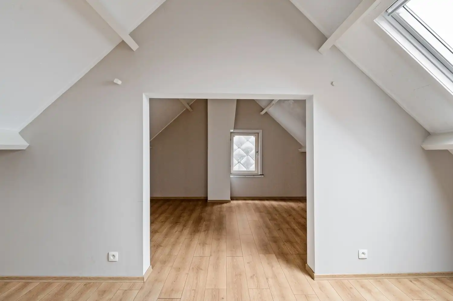 Op te frissen woning met 5 slpkrs foto 20
